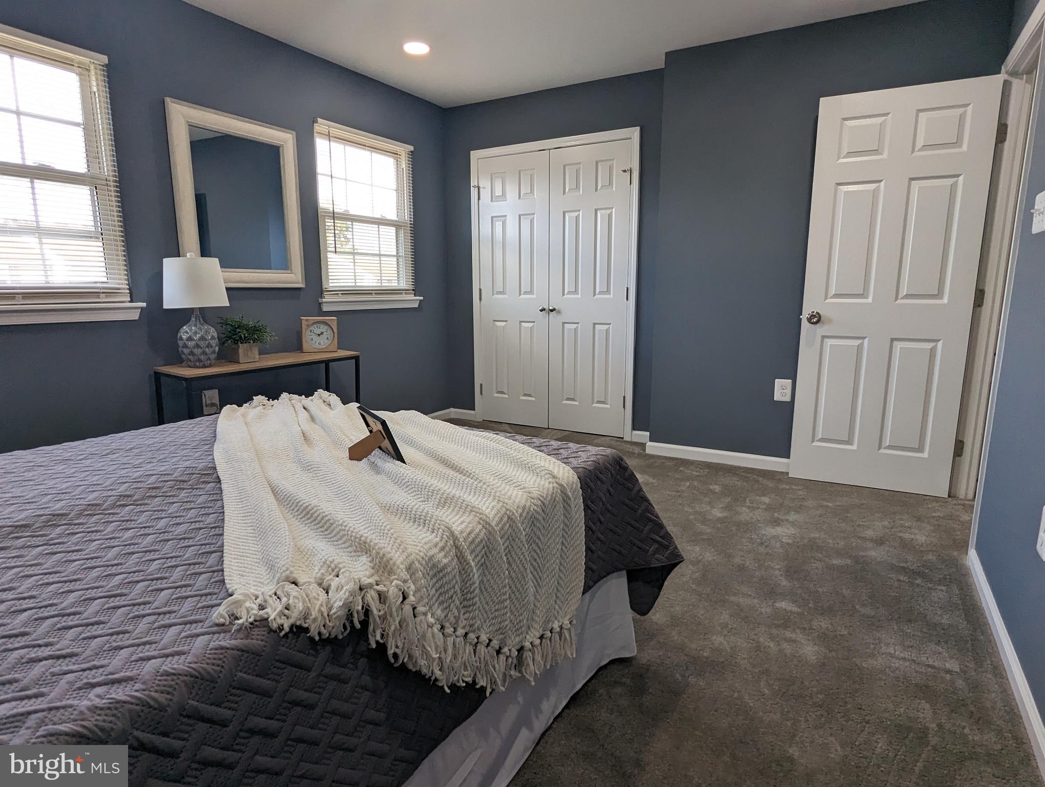 KINGS COURT - Residential