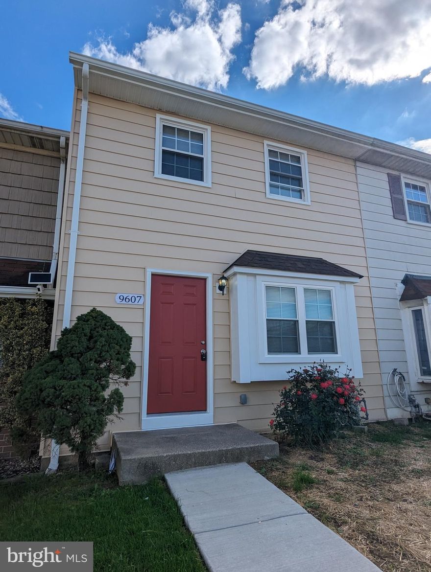 Incredibly updated and renovated townhouse in beautiful Kings Courtl! The all new kitchen and flooring combined with spacious living areas make this a must see.  Sensational entertaining rear patio and fully finished lower level are ready for you to move in an relax. Don’t miss the brand new HVAC and roof either! This one does not disappoint!