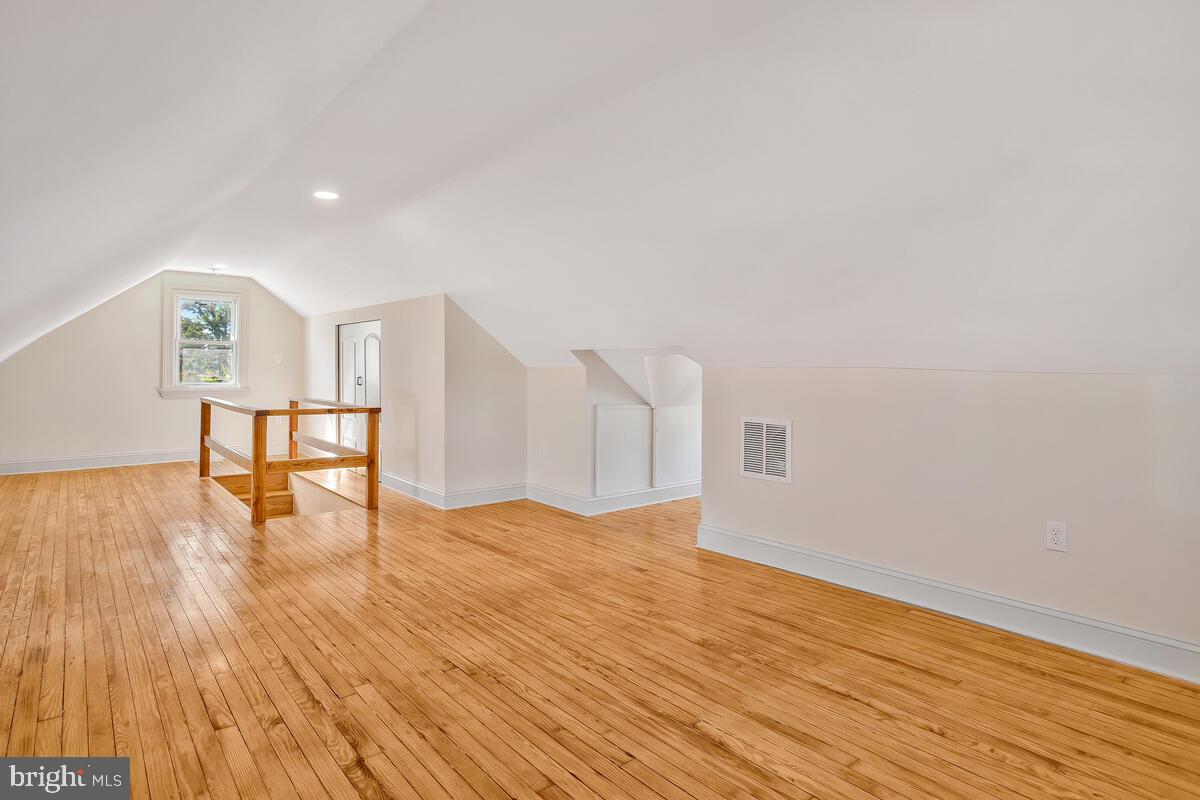 OVERLEA - Residential