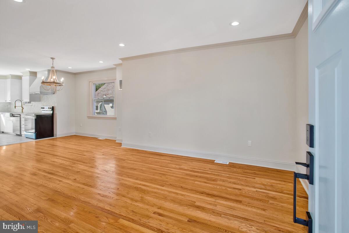 OVERLEA - Residential