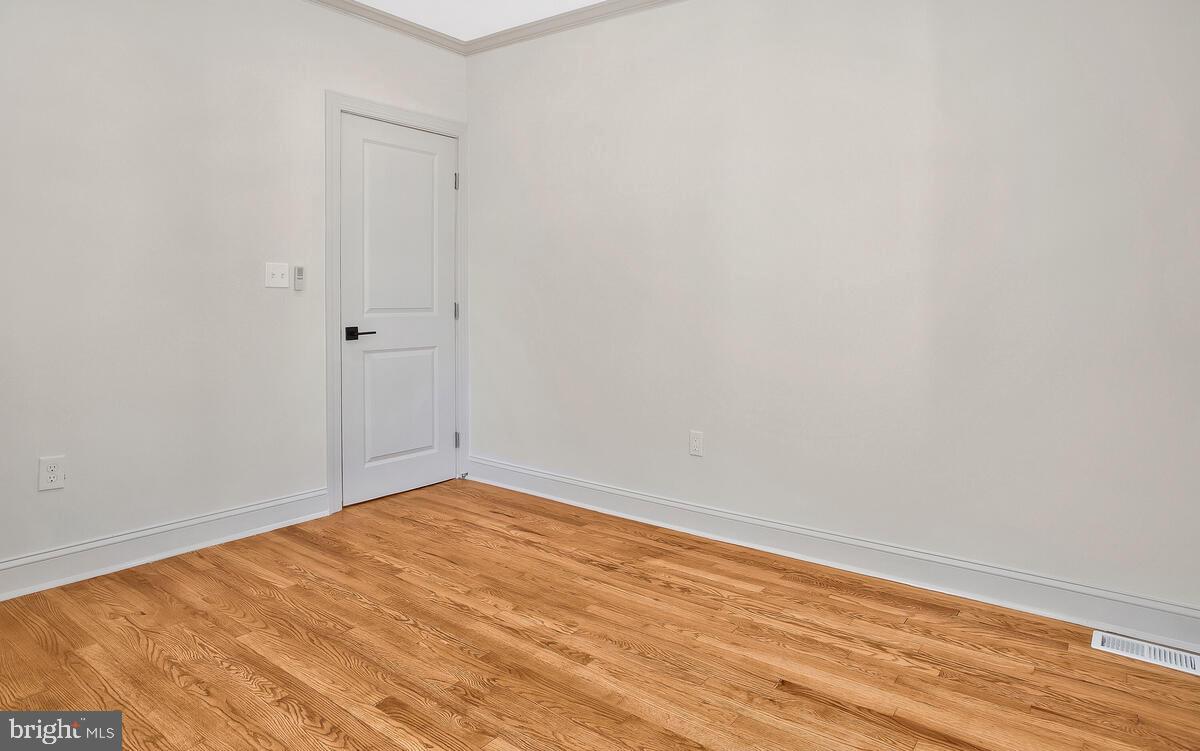 OVERLEA - Residential