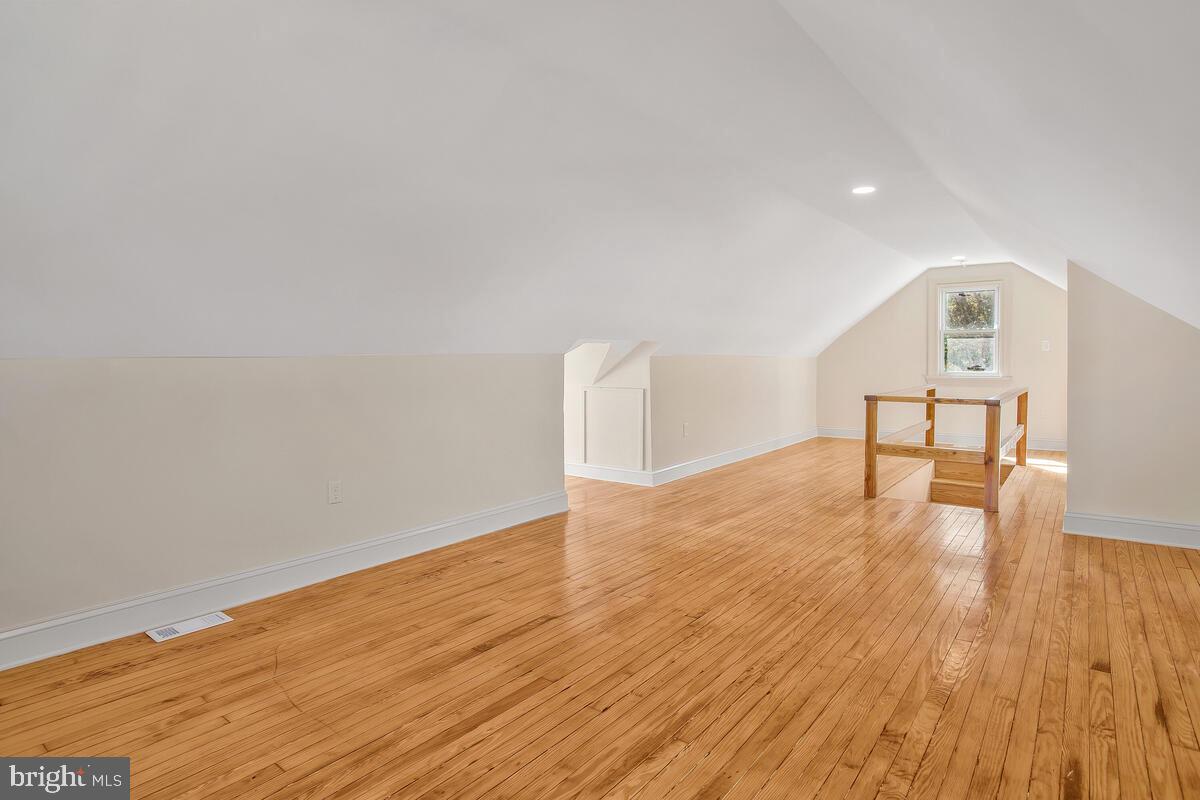 OVERLEA - Residential