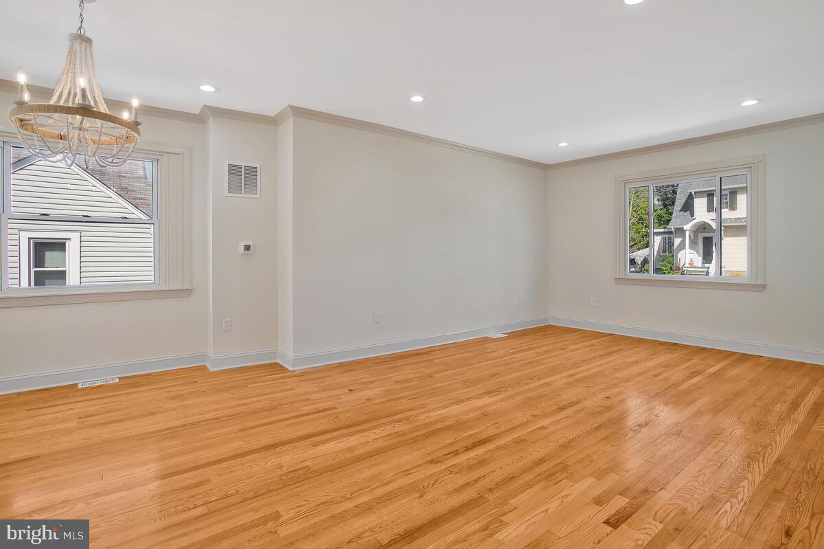 OVERLEA - Residential