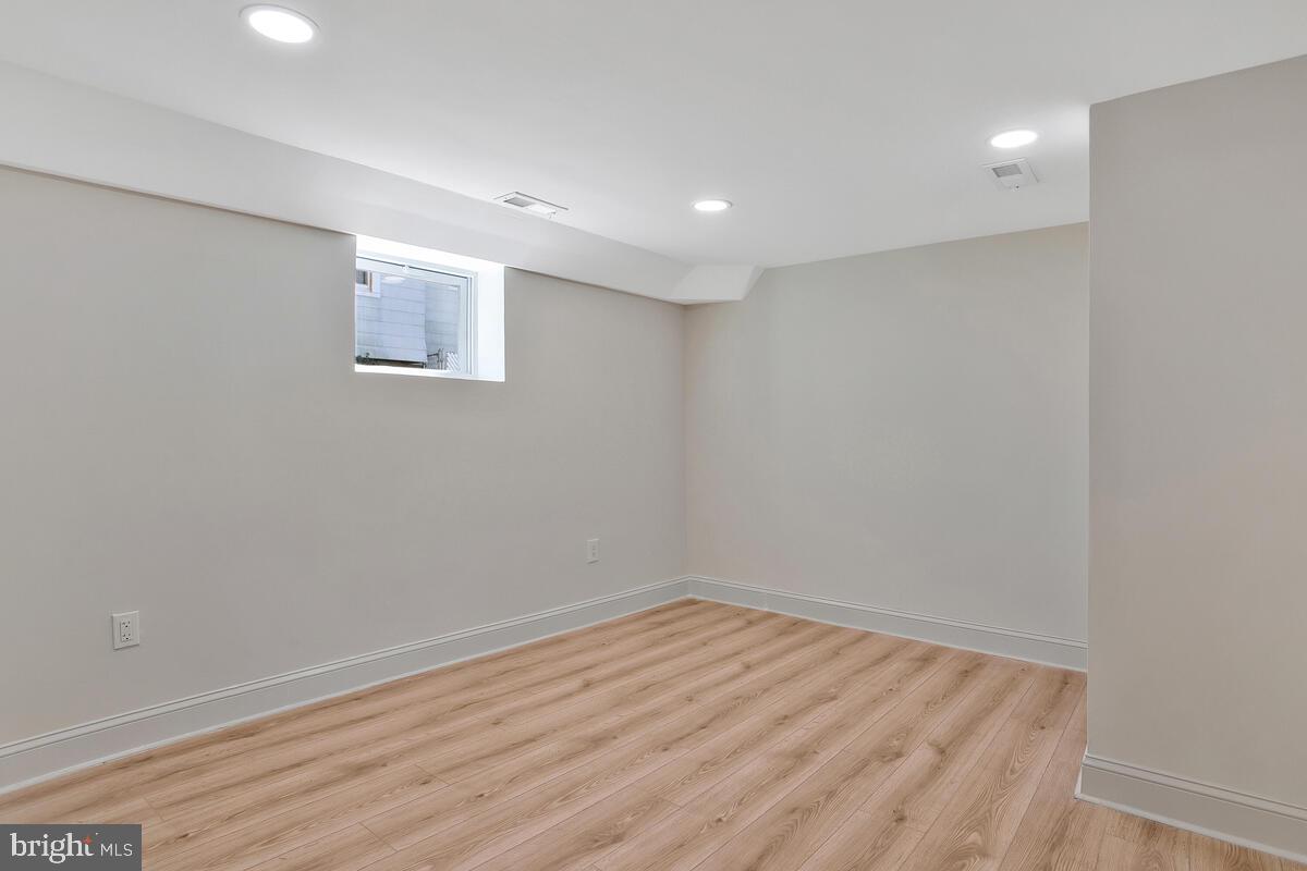 OVERLEA - Residential