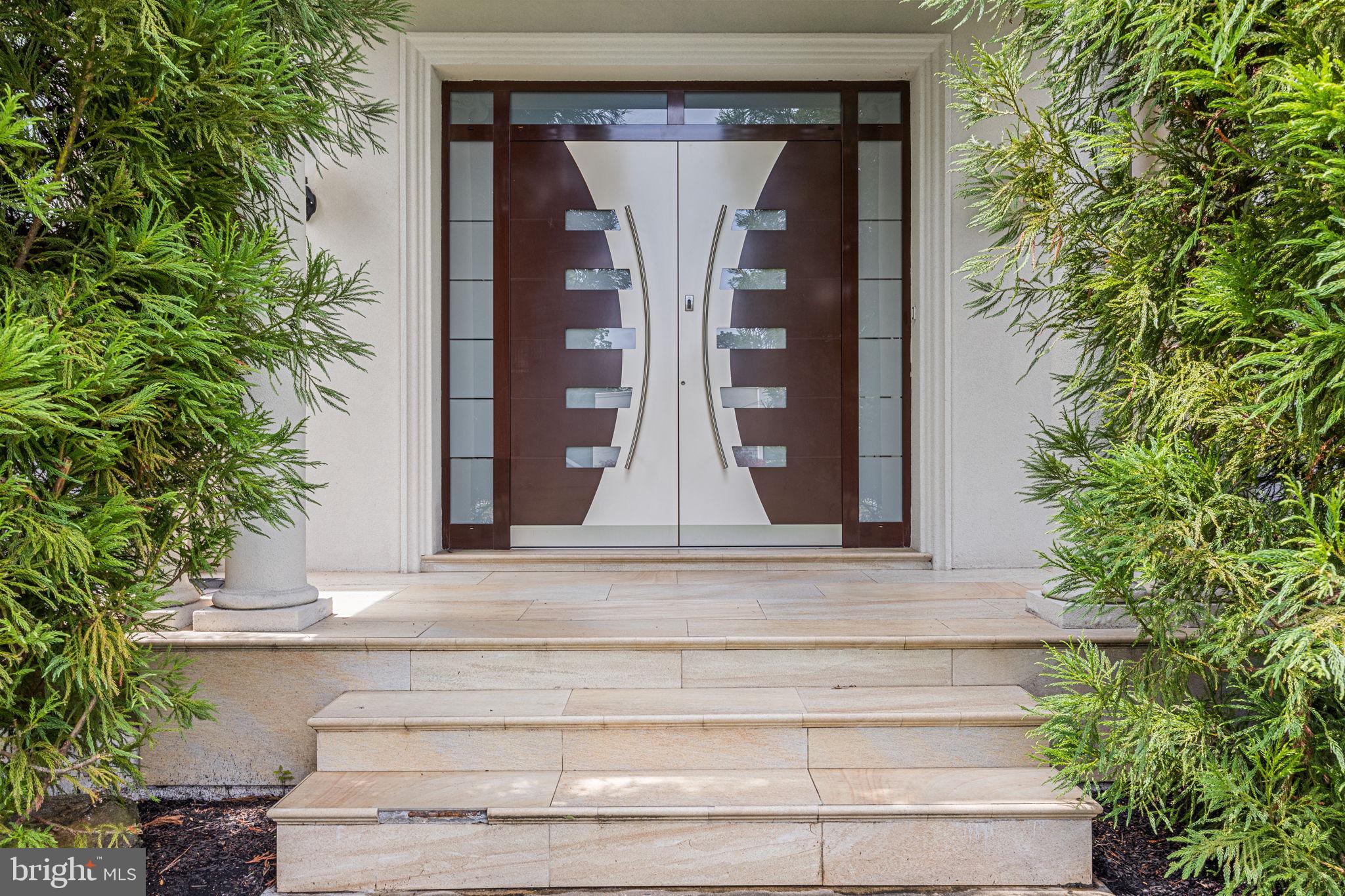 HUNTINGDON VALLEY - Residential