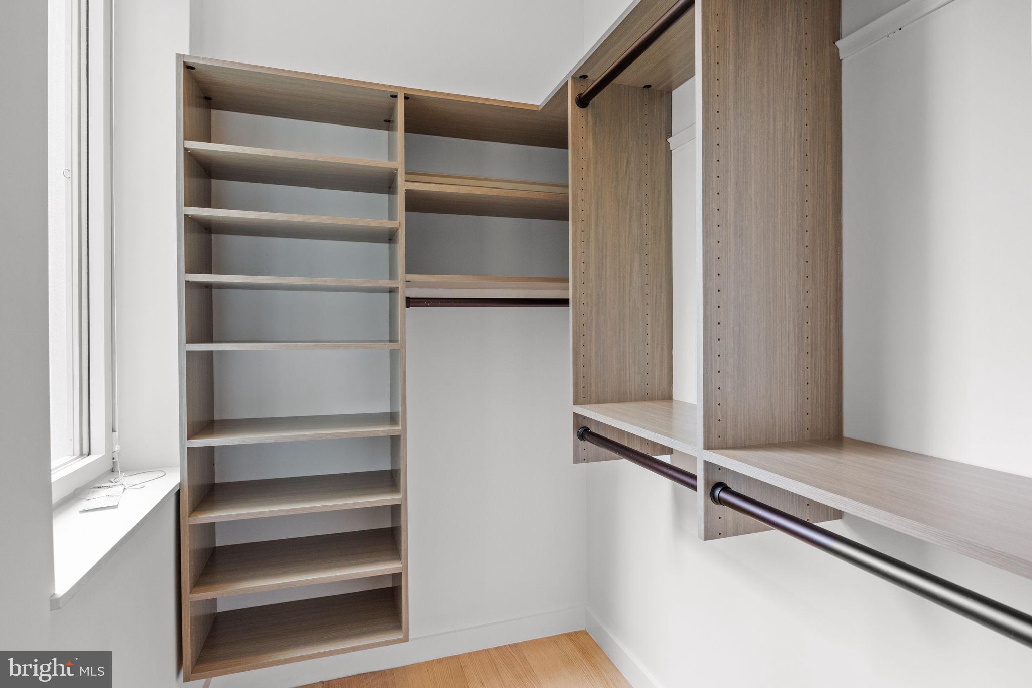 HUNTINGDON VALLEY - Residential