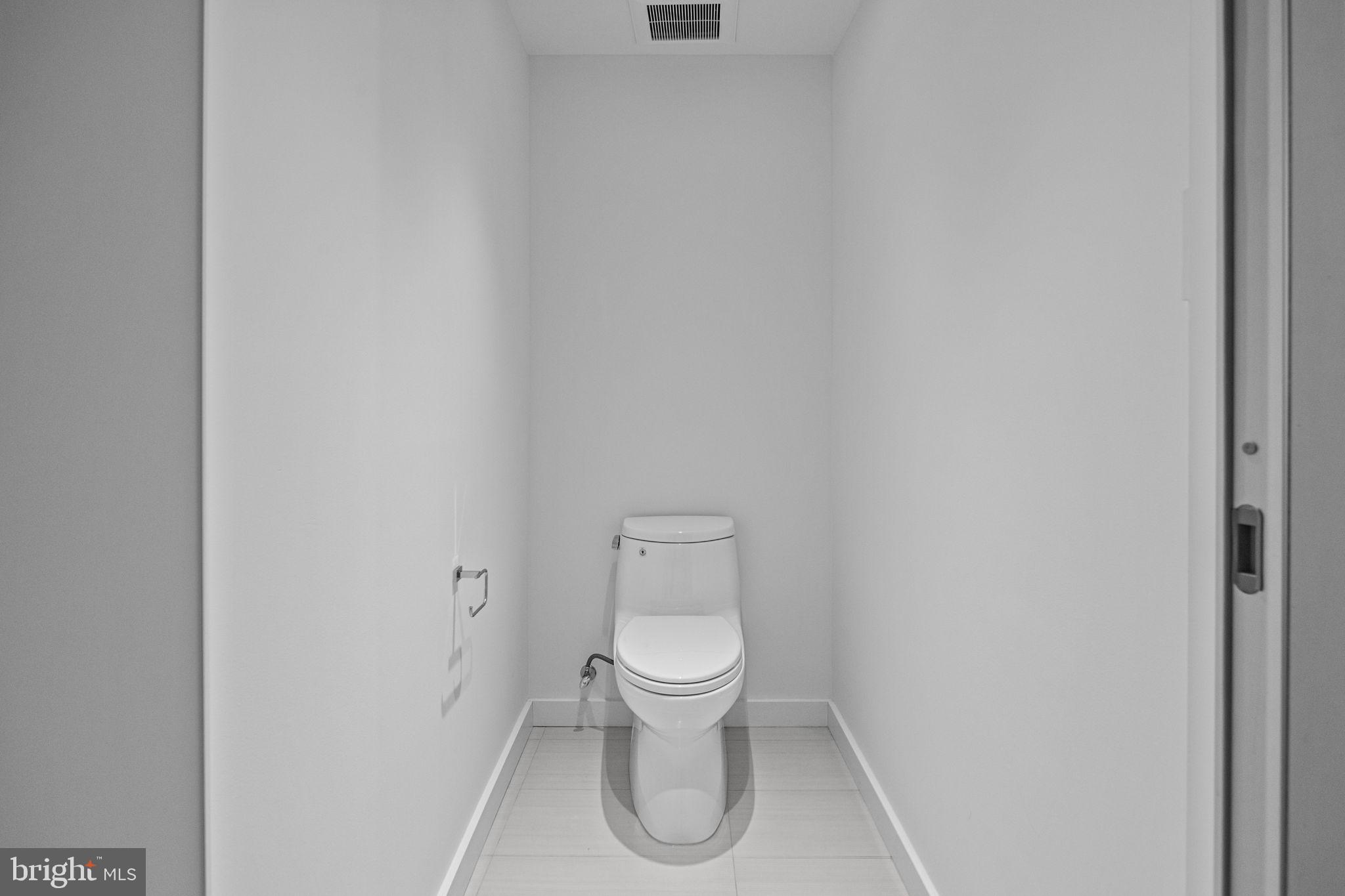 HUNTINGDON VALLEY - Residential