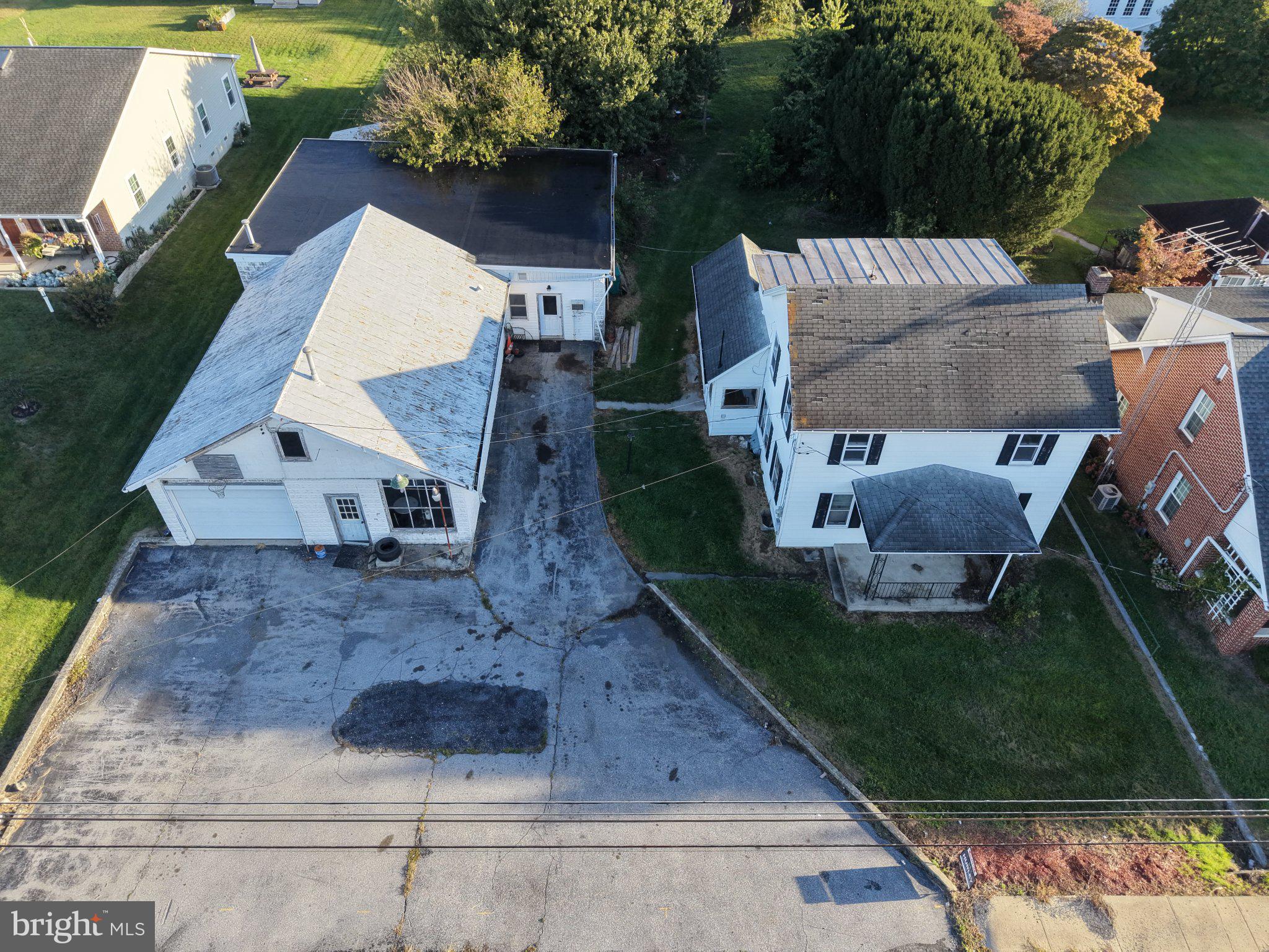 2055 BUCHANAN TRAIL EAST