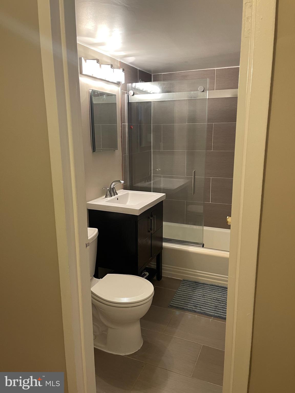 FOGGY BOTTOM - Residential Lease