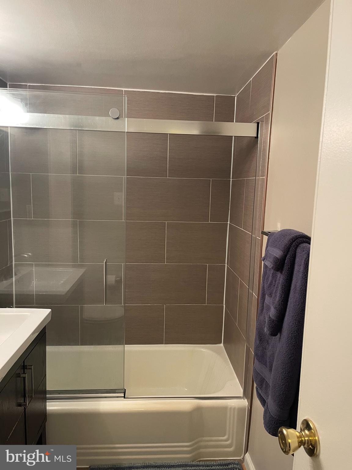 FOGGY BOTTOM - Residential Lease