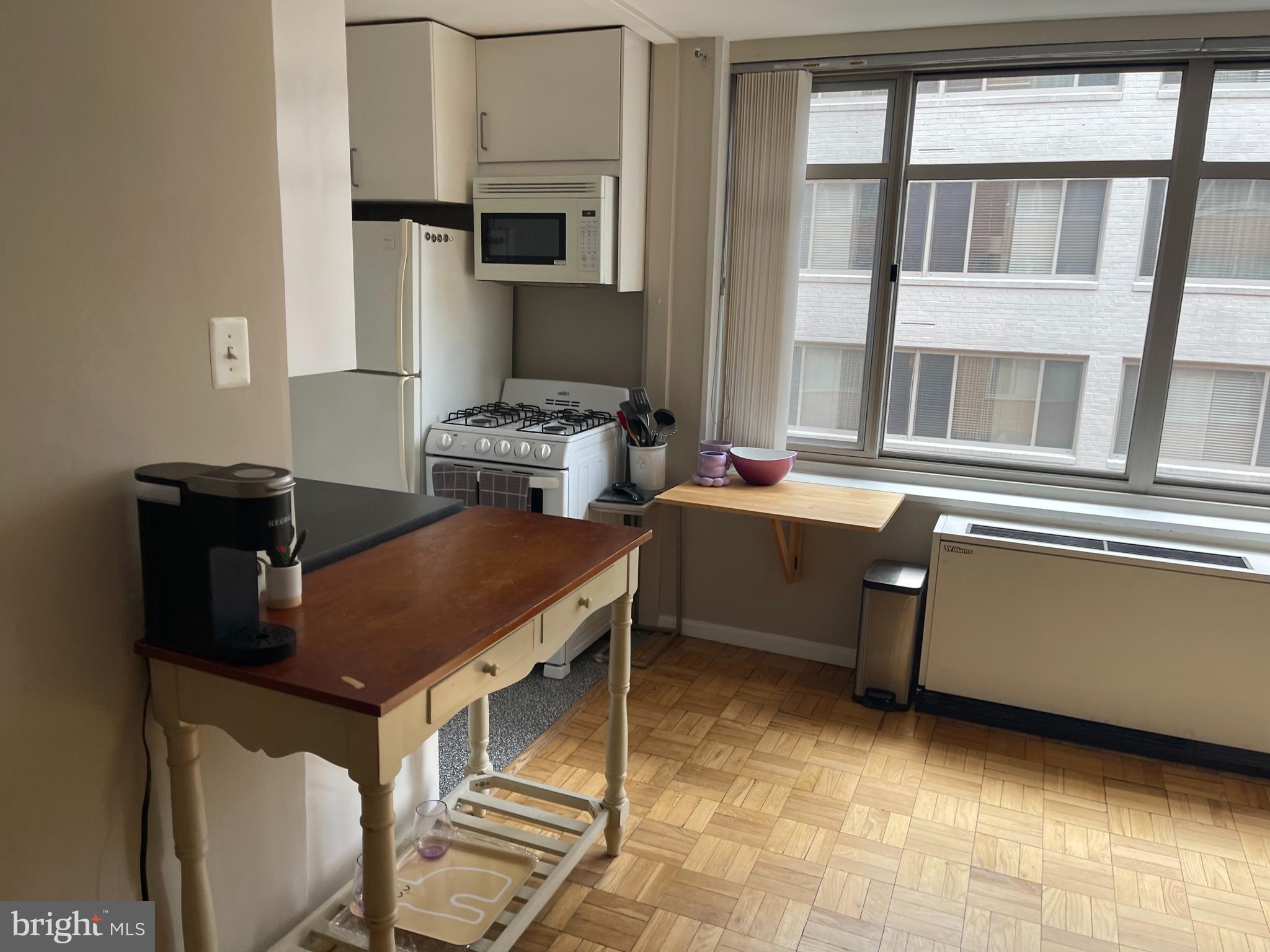 FOGGY BOTTOM - Residential Lease