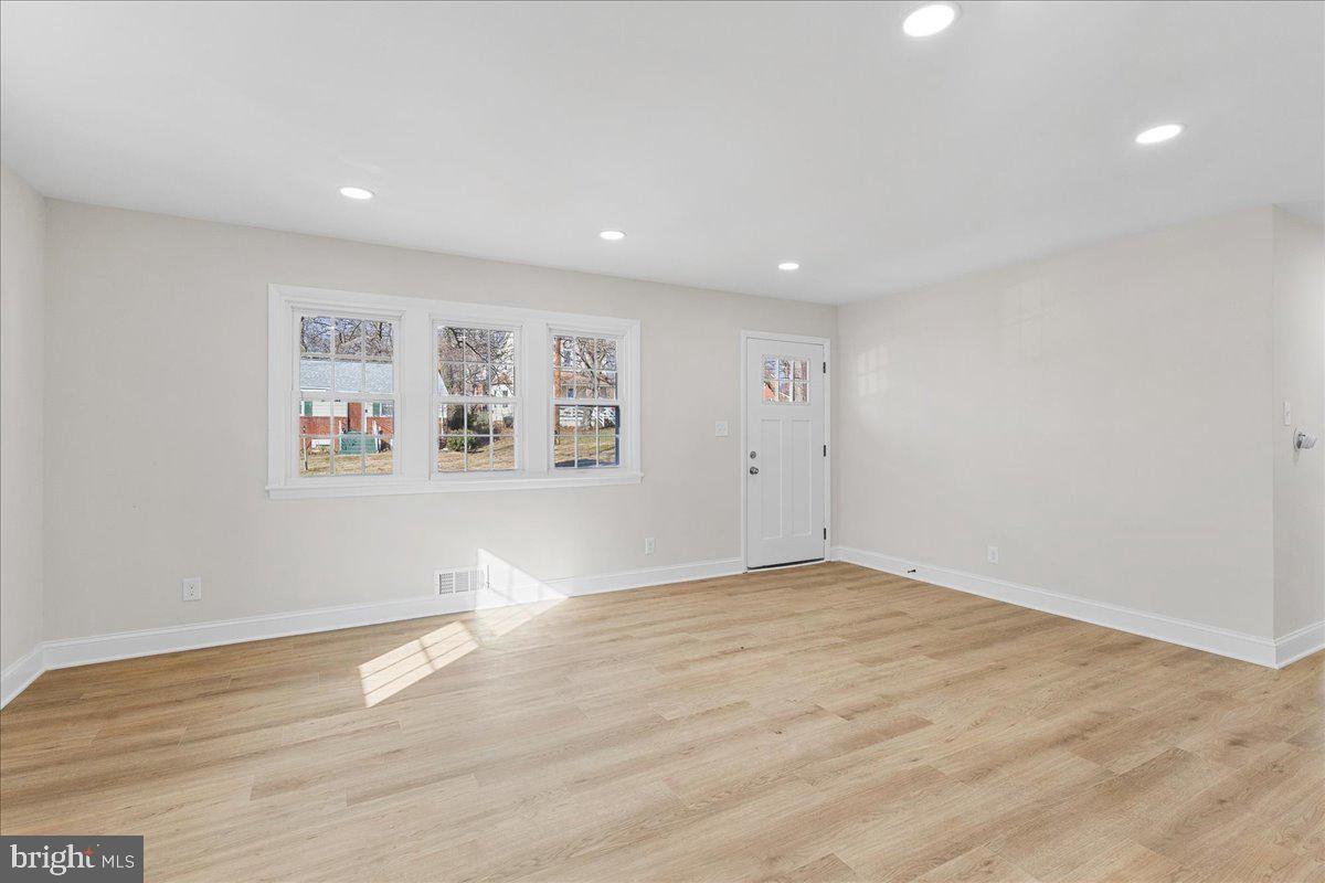 DANIELS PARK - Residential