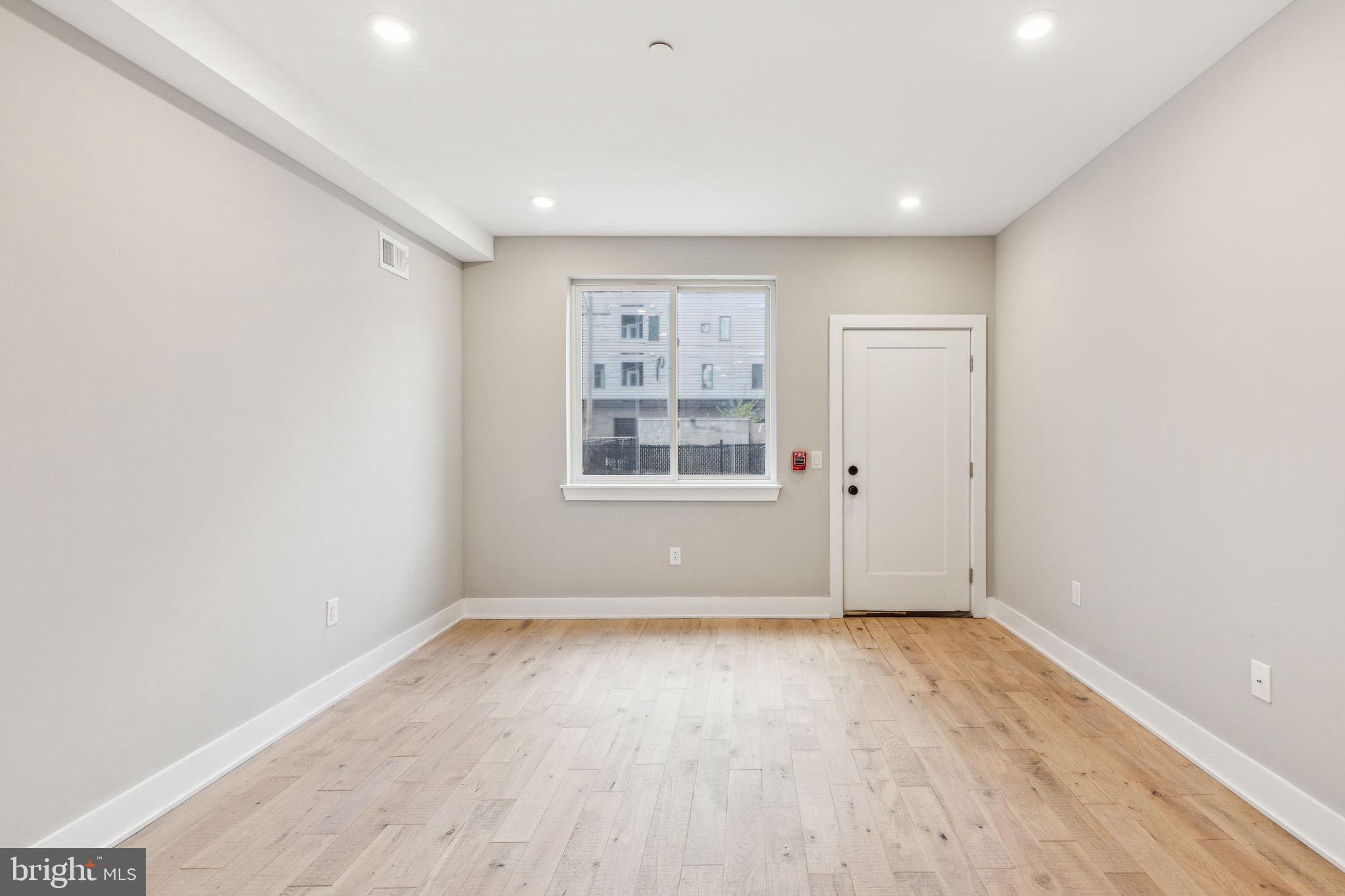 FISHTOWN - Residential Lease