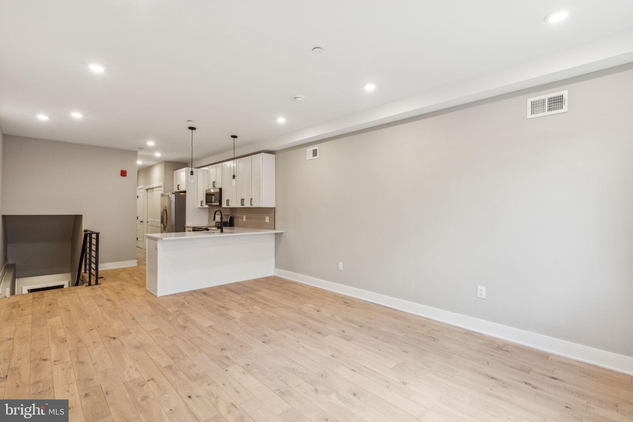 FISHTOWN - Residential Lease