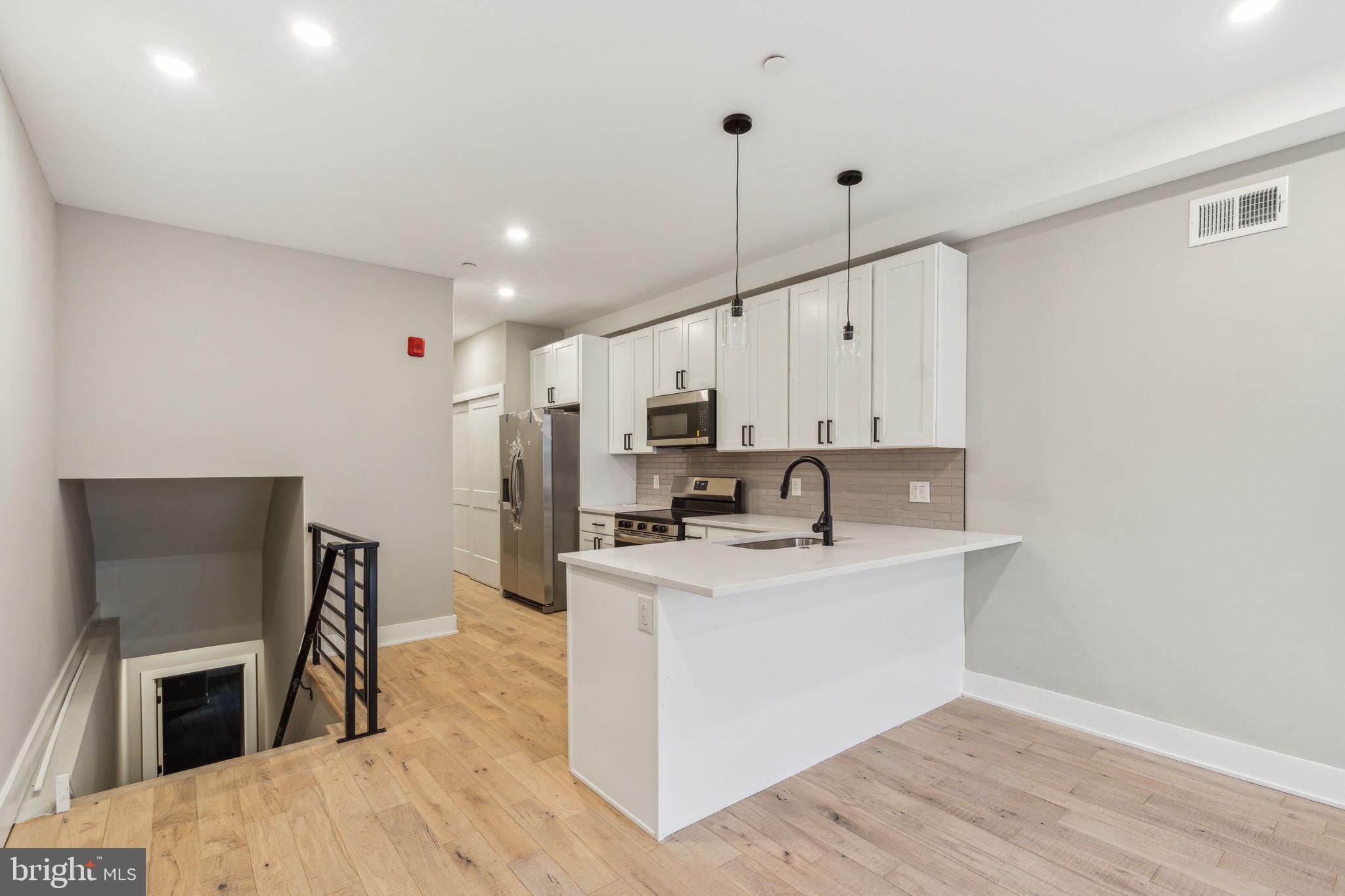 FISHTOWN - Residential Lease