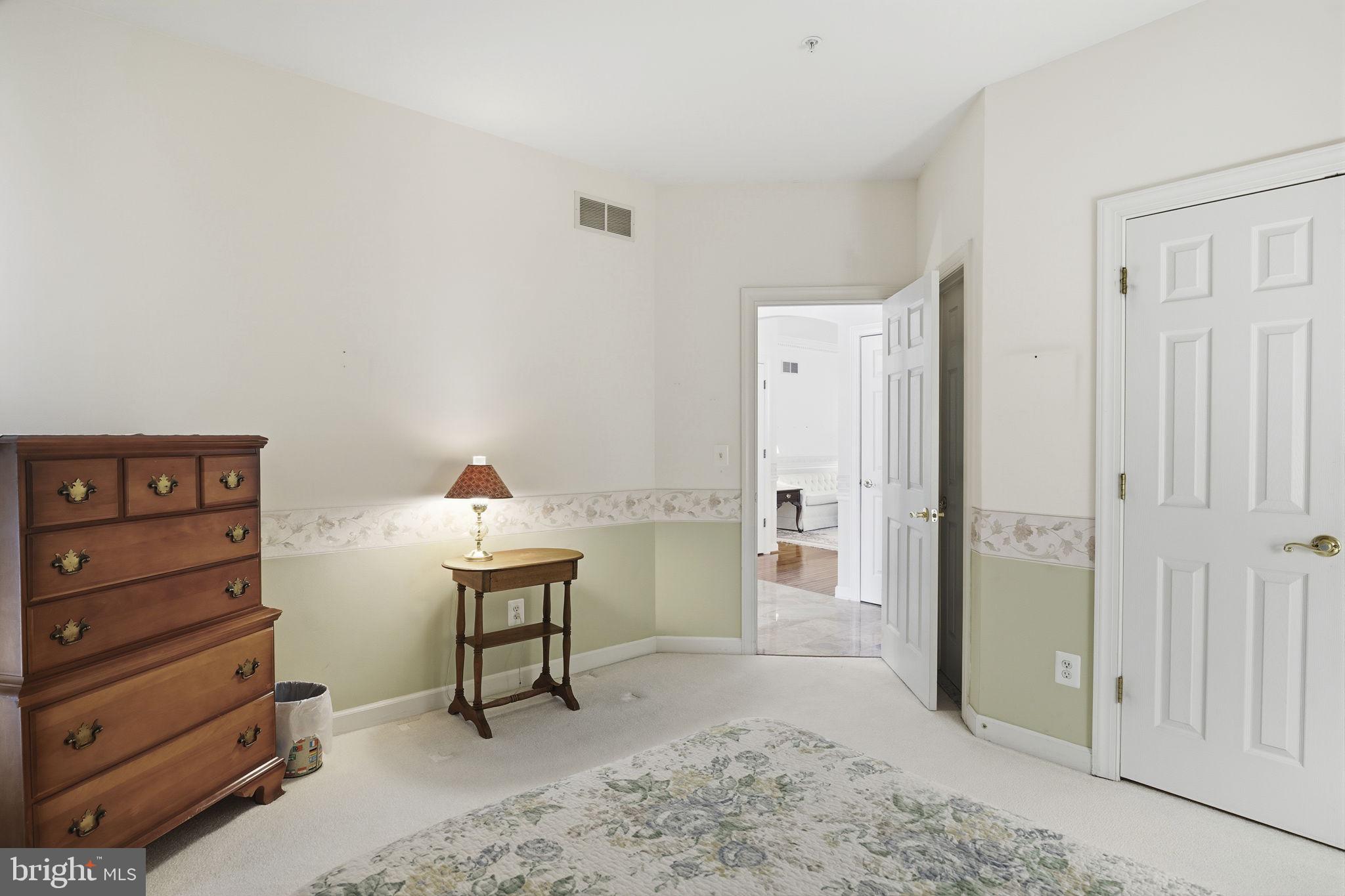 BARRINGTON - Residential