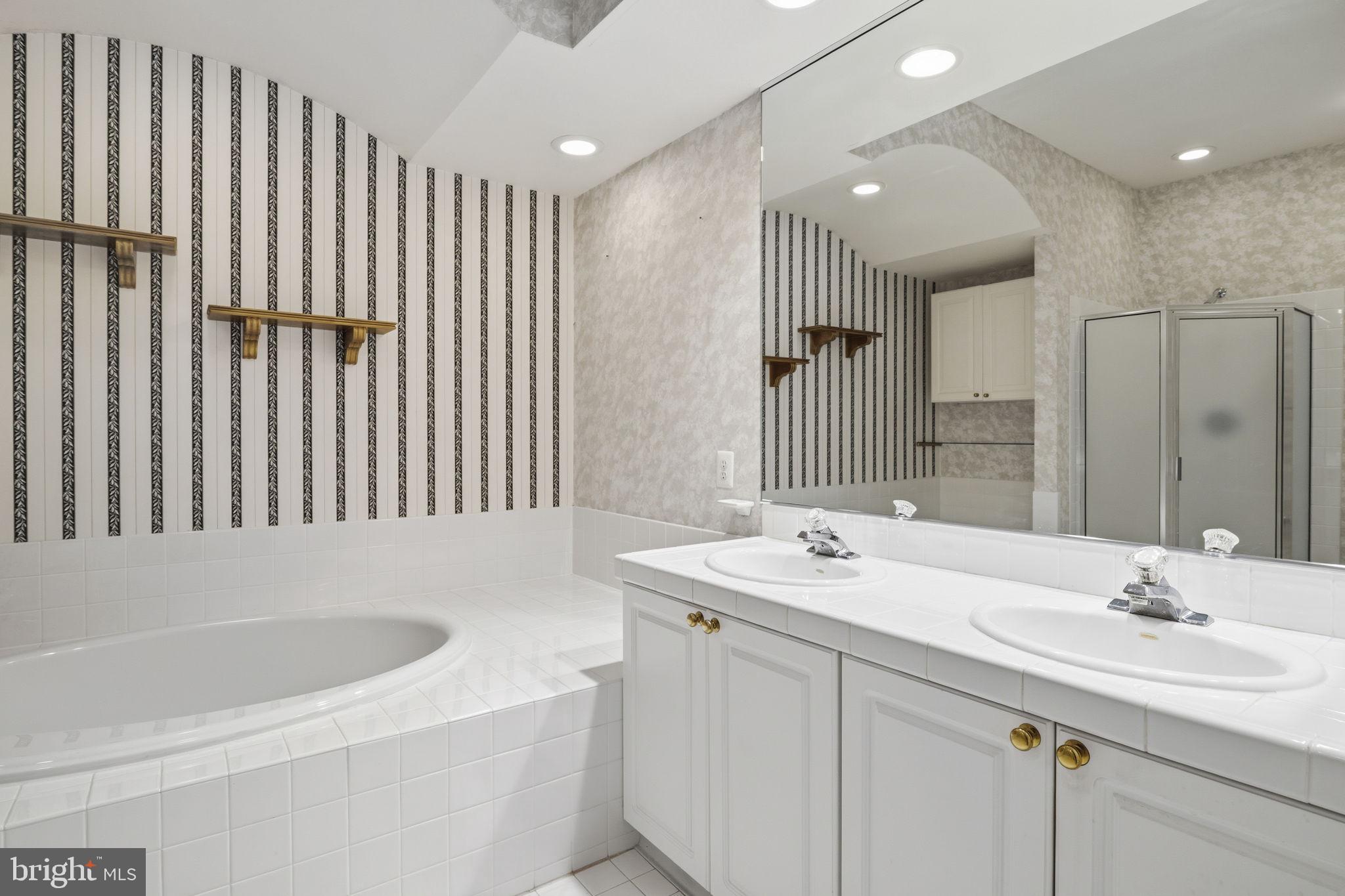 BARRINGTON - Residential