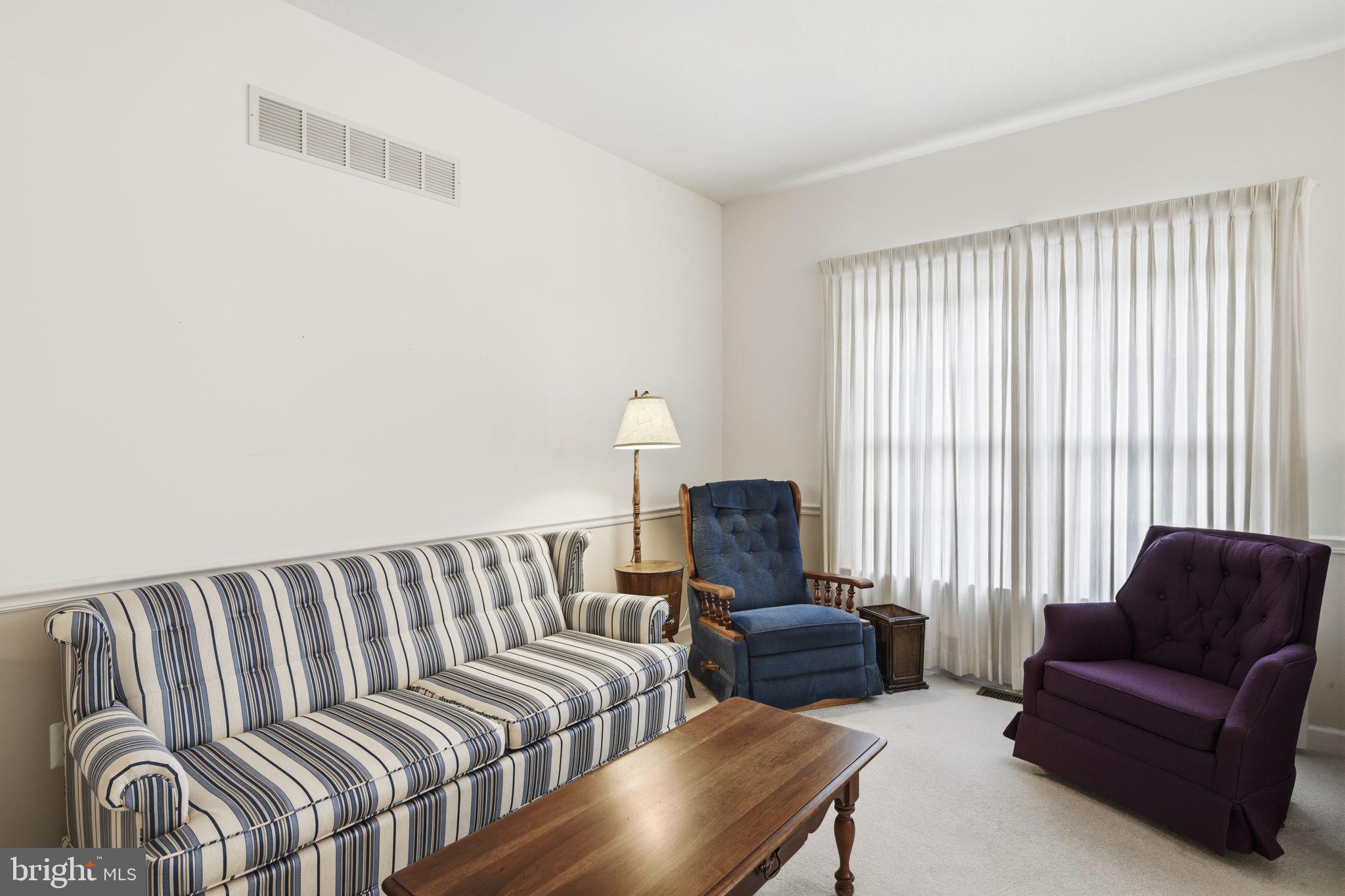 BARRINGTON - Residential