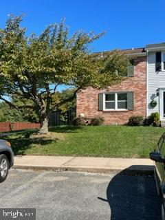 KINGS COURT - Residential Lease