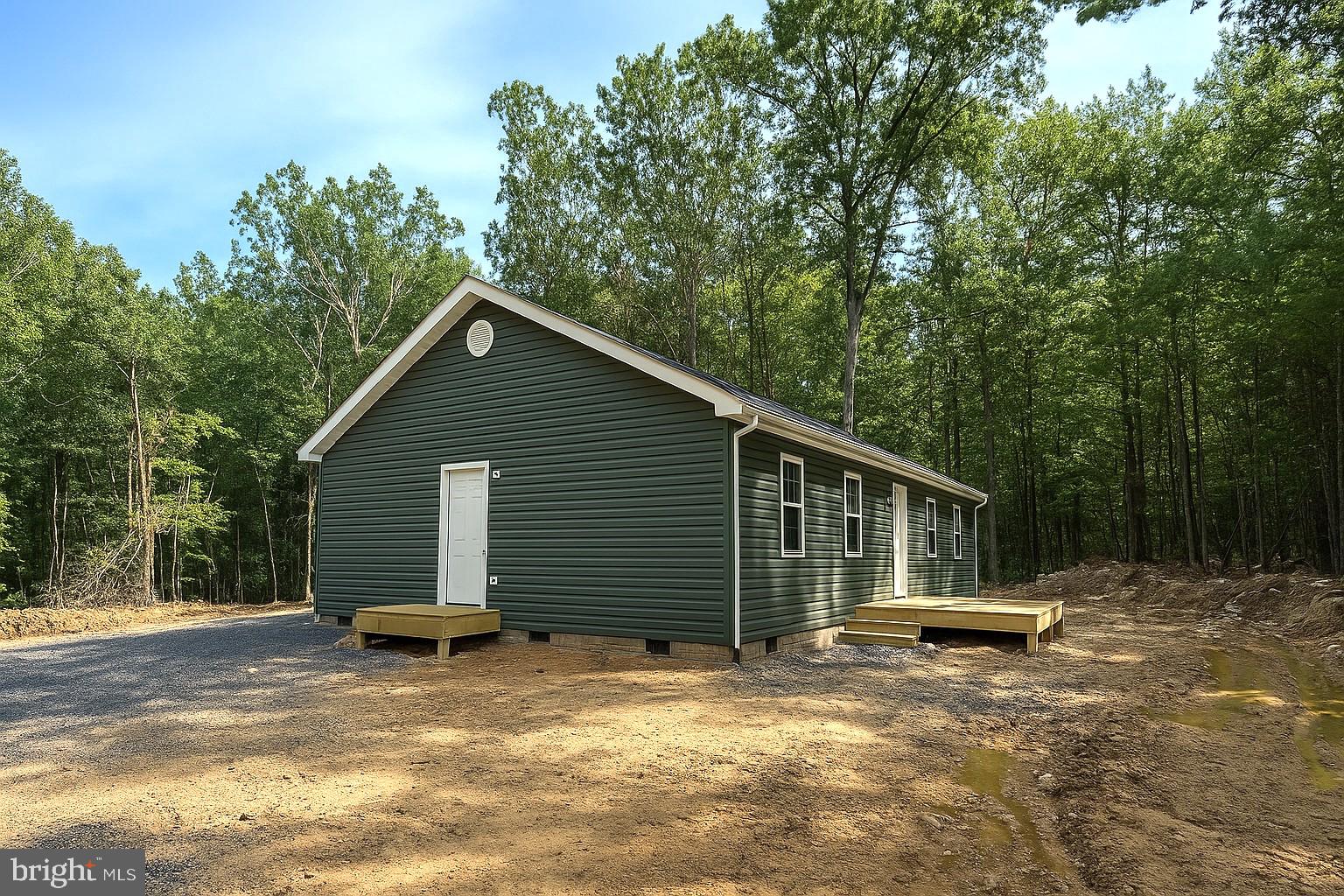 3022 MORELAND GAP RD