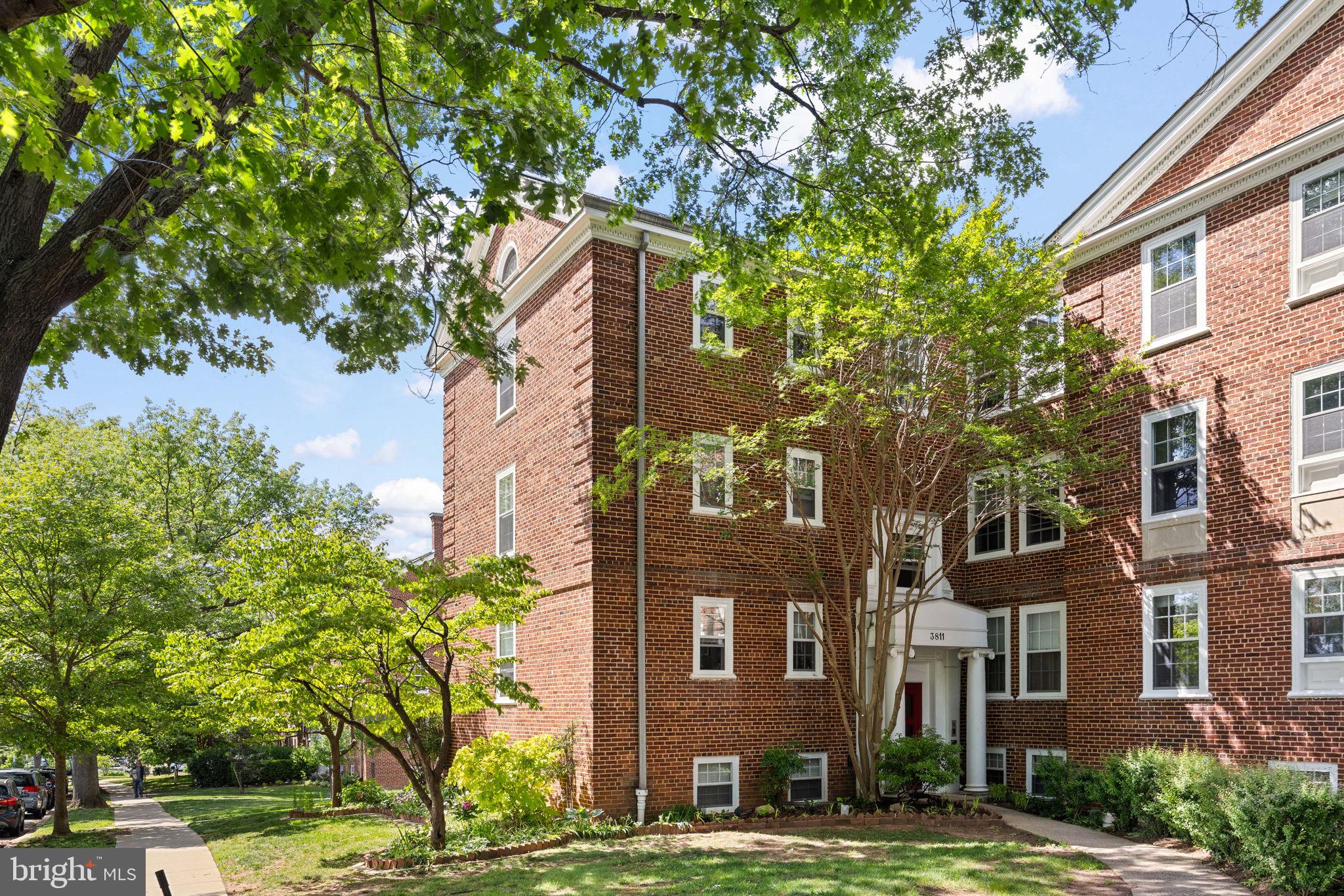 3811 NEWARK STREET NW E437