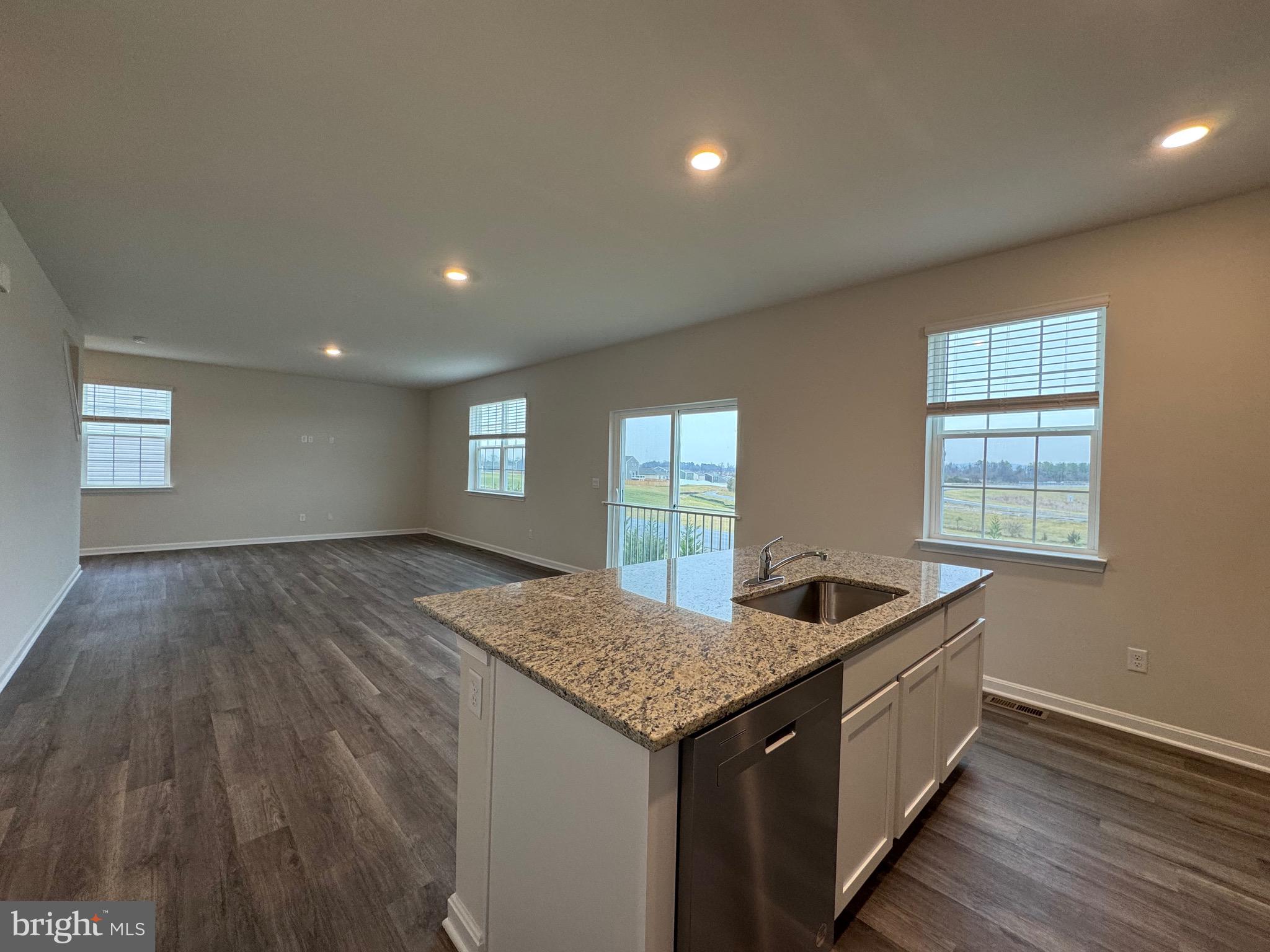 MAGNOLIA SPRINGS - Residential Lease