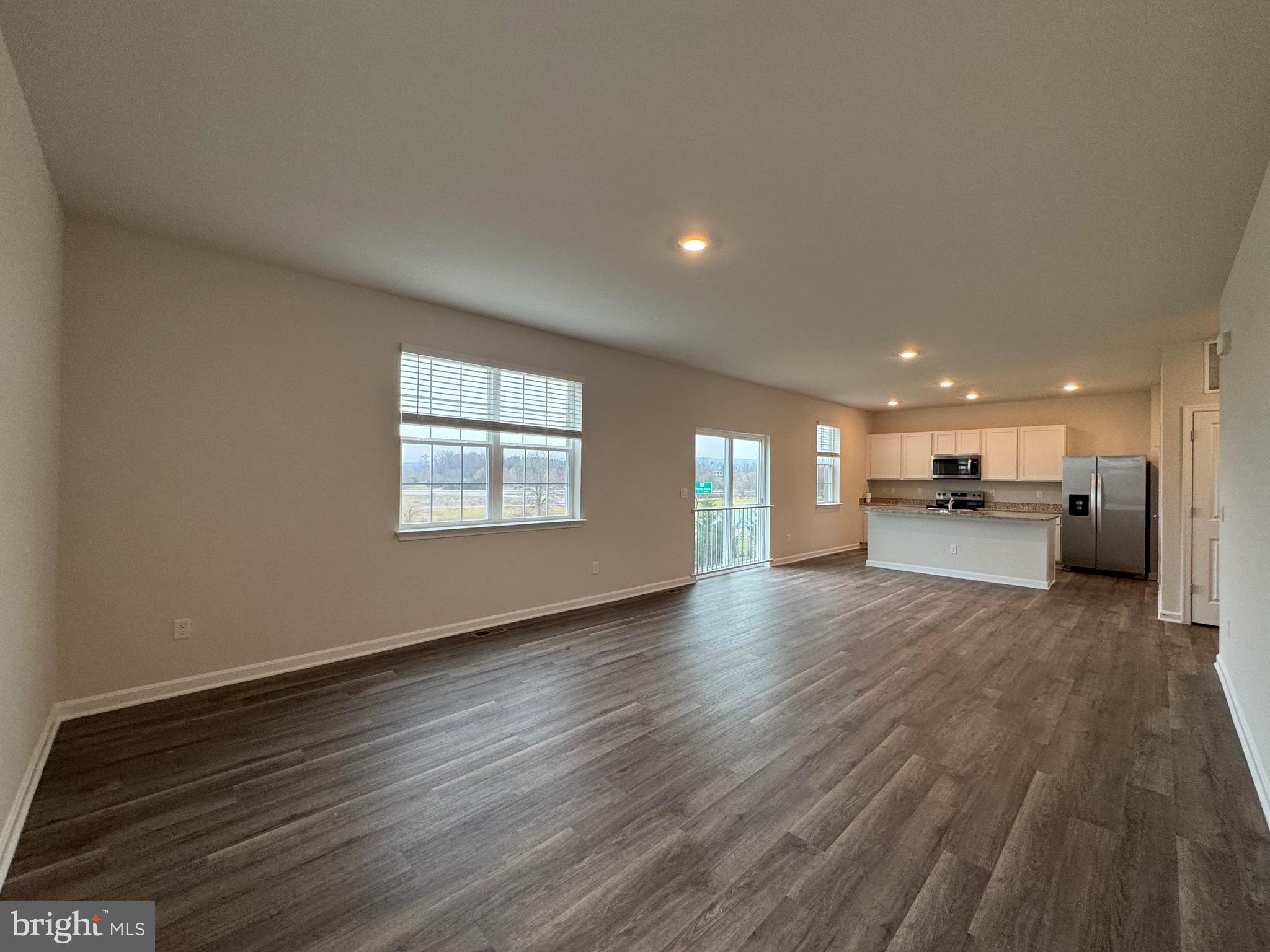 MAGNOLIA SPRINGS - Residential Lease