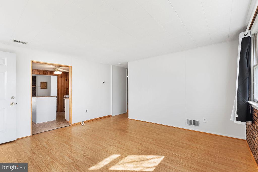 GLEN GARDENS - Residential