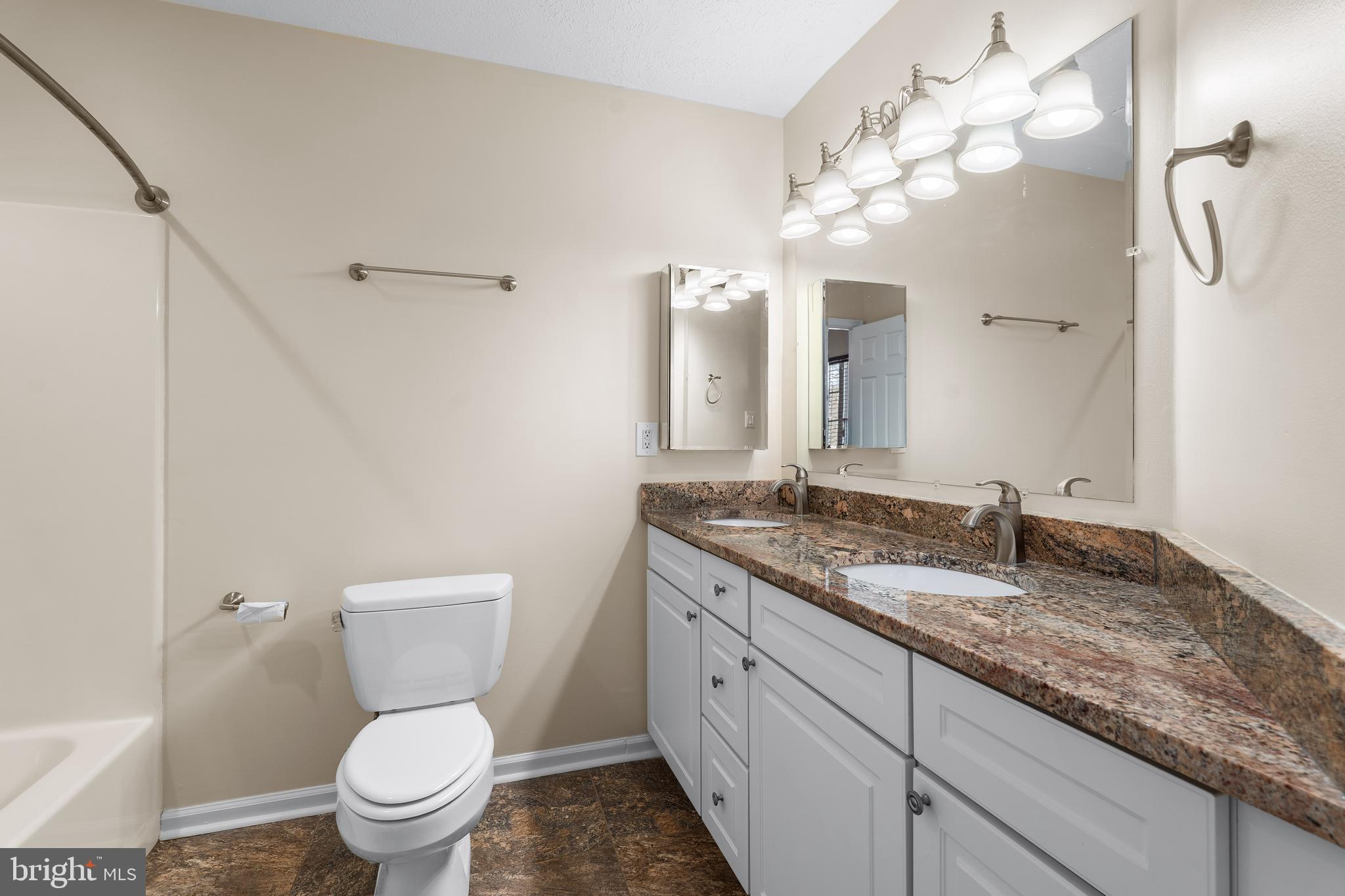 TIMBERBROOK - Residential