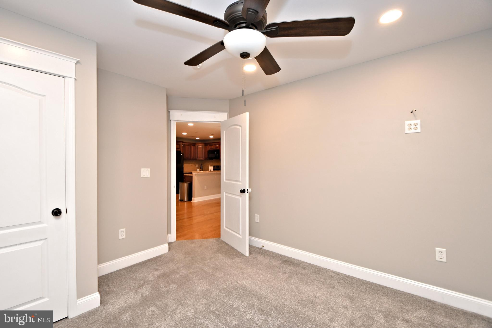 CLUSTERS - Residential