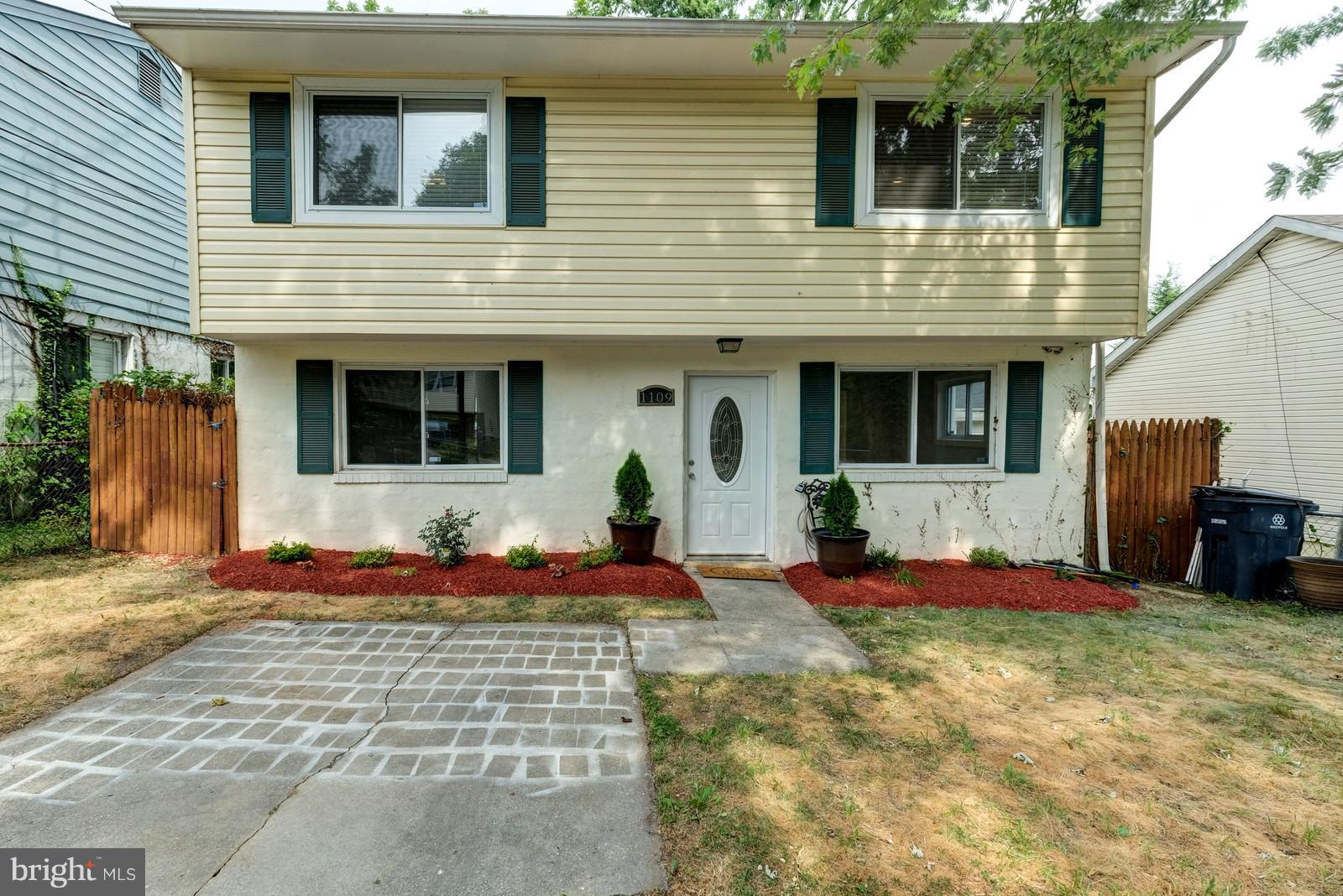 GR CAPITOL HEIGHTS - Residential