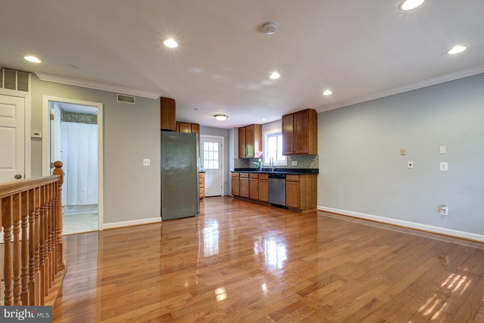 GR CAPITOL HEIGHTS - Residential