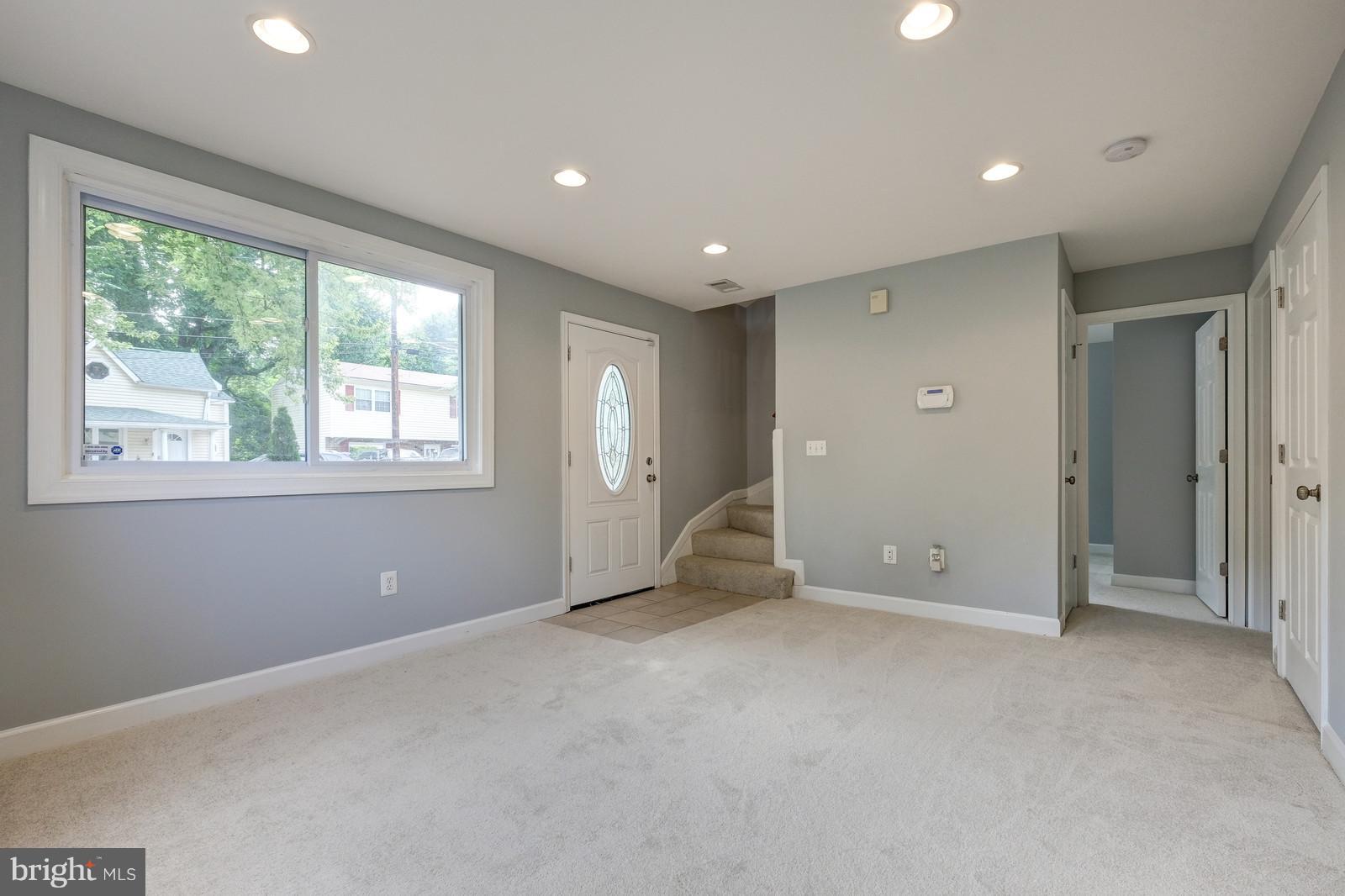 GR CAPITOL HEIGHTS - Residential