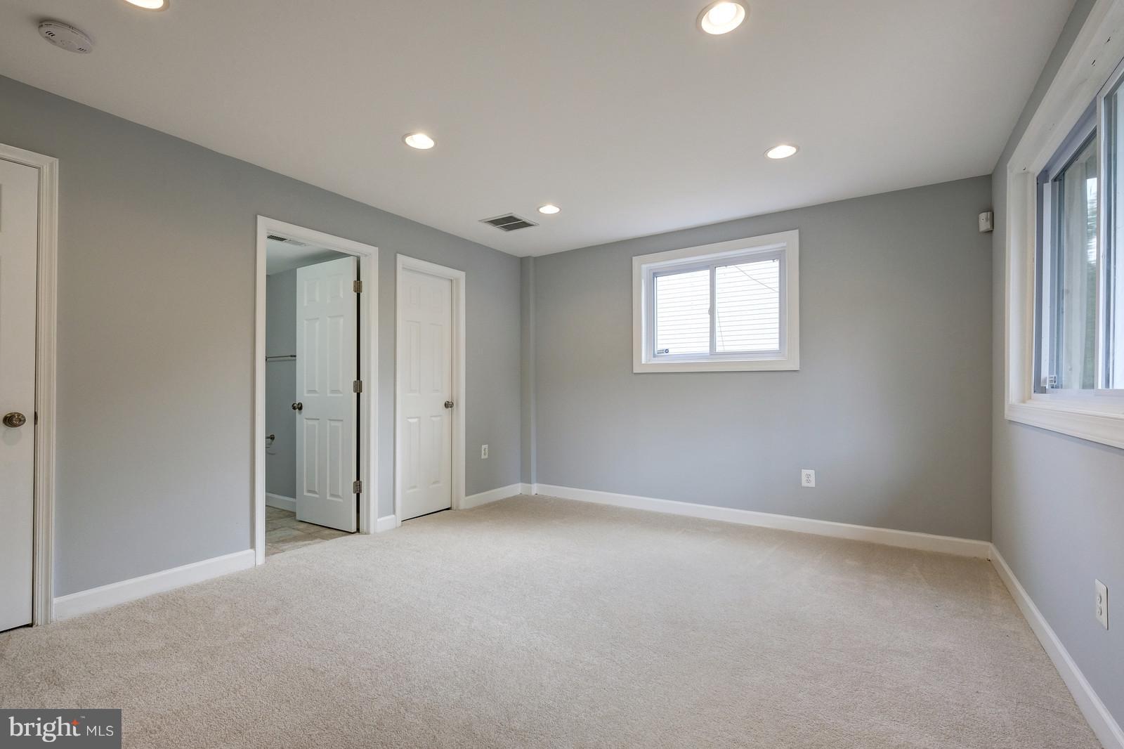 GR CAPITOL HEIGHTS - Residential