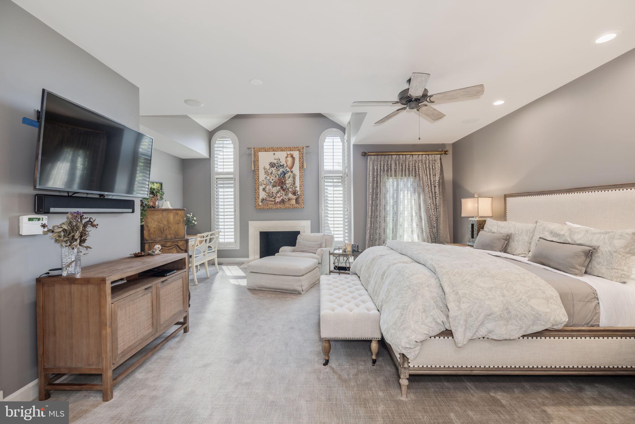 POTOMAC VILLAGE - Residential