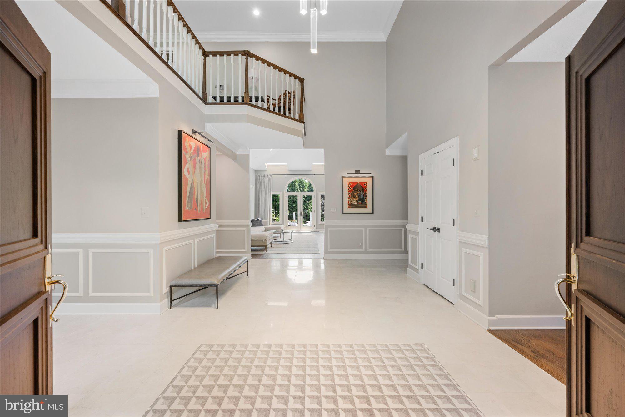 POTOMAC VILLAGE - Residential