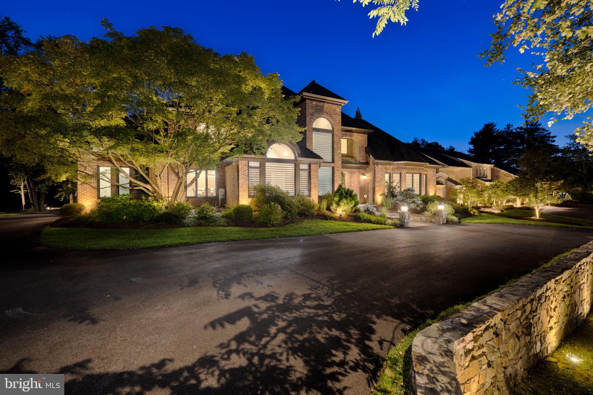 POTOMAC VILLAGE - Residential