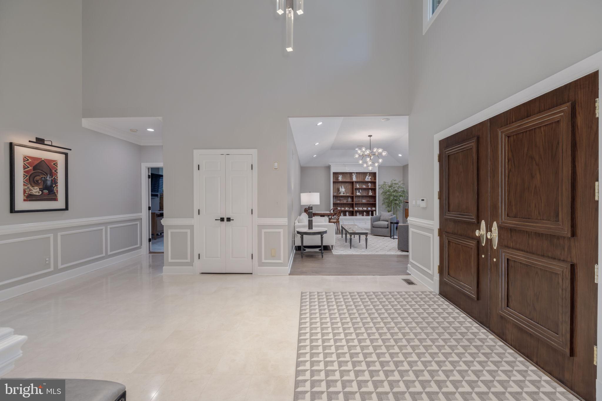 POTOMAC VILLAGE - Residential