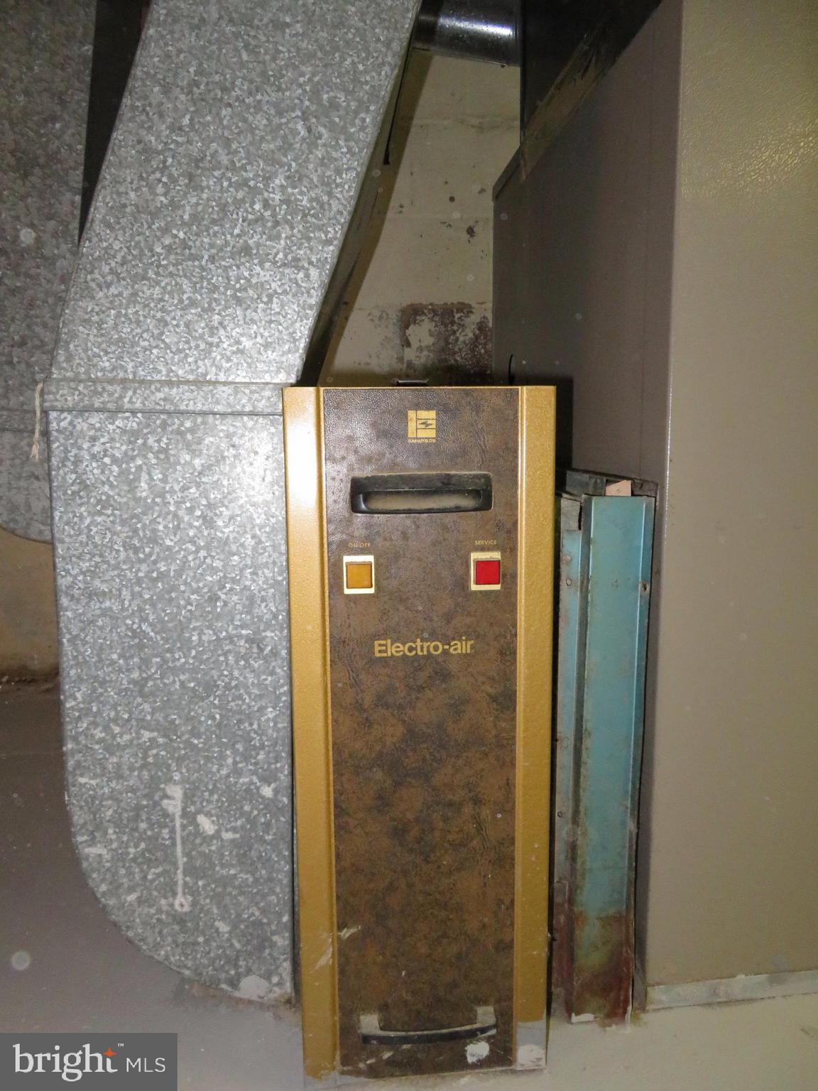 ADELPHI HEIGHTS - Residential