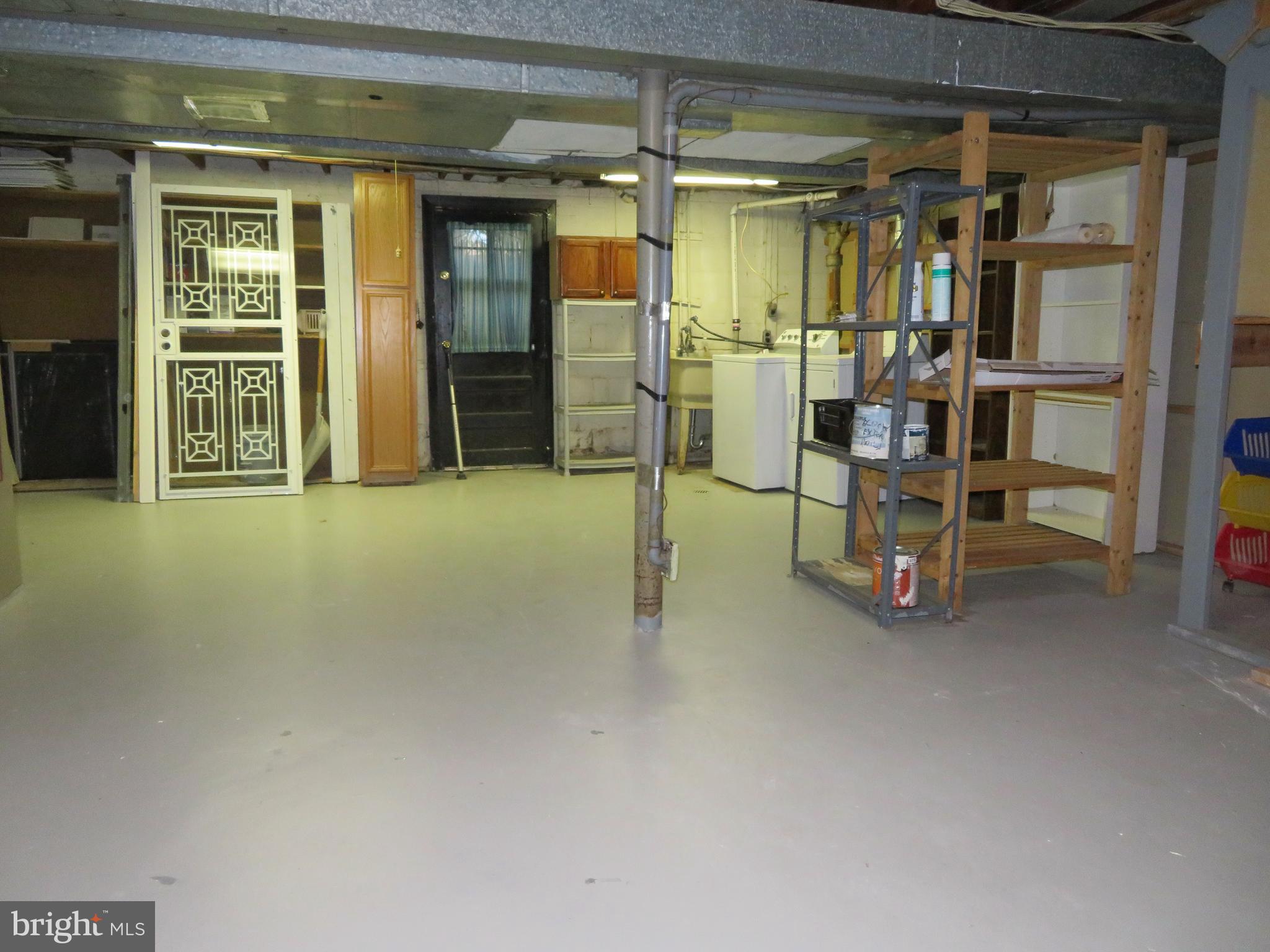 ADELPHI HEIGHTS - Residential