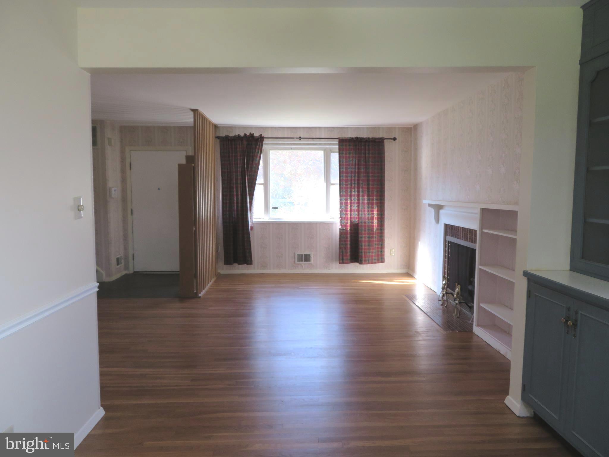 ADELPHI HEIGHTS - Residential