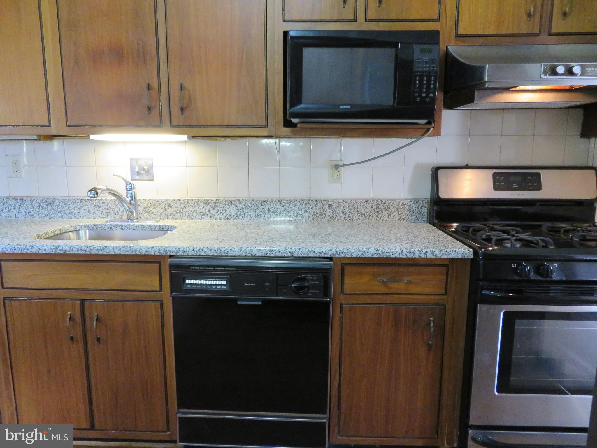 ADELPHI HEIGHTS - Residential