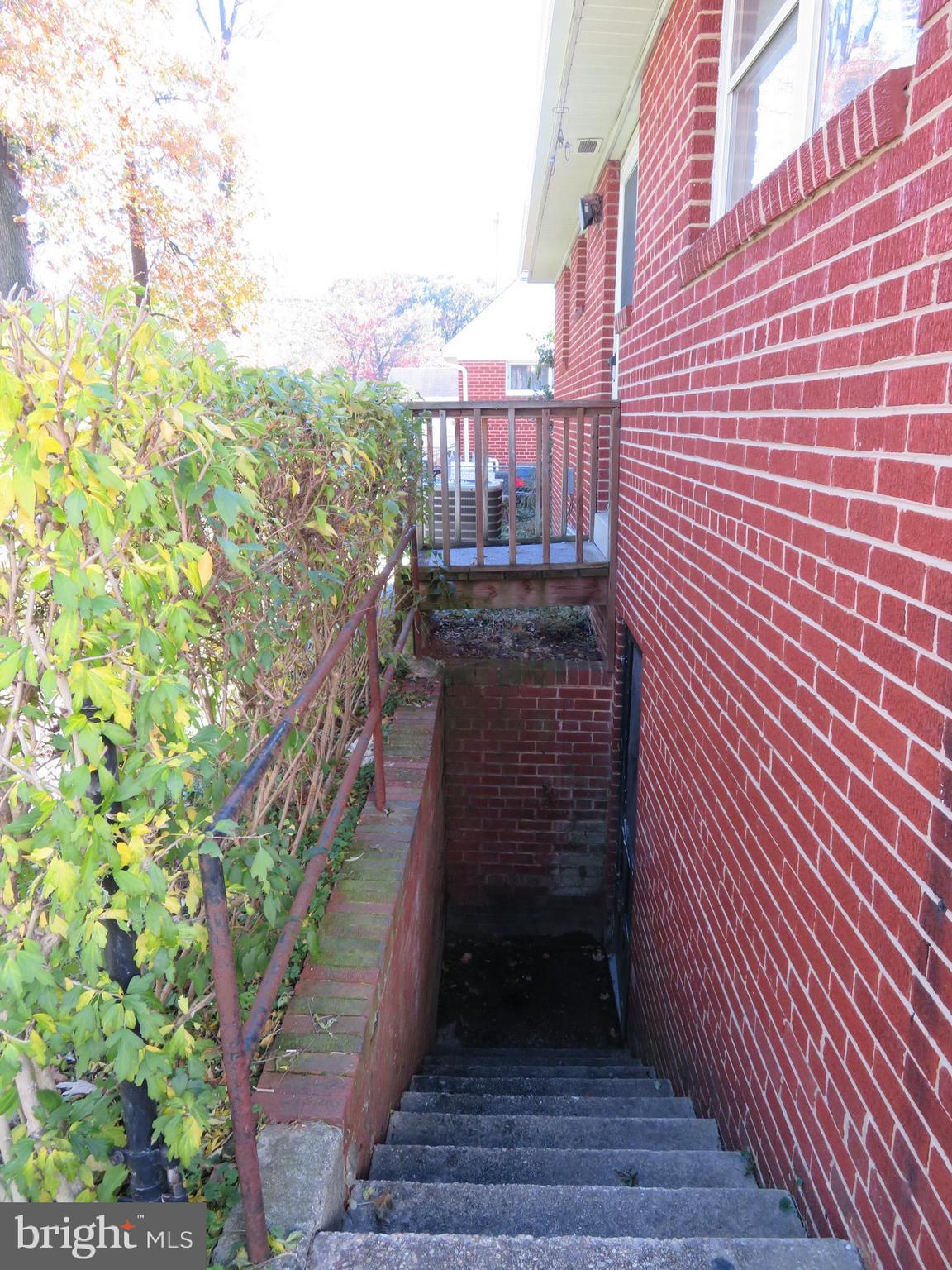 ADELPHI HEIGHTS - Residential