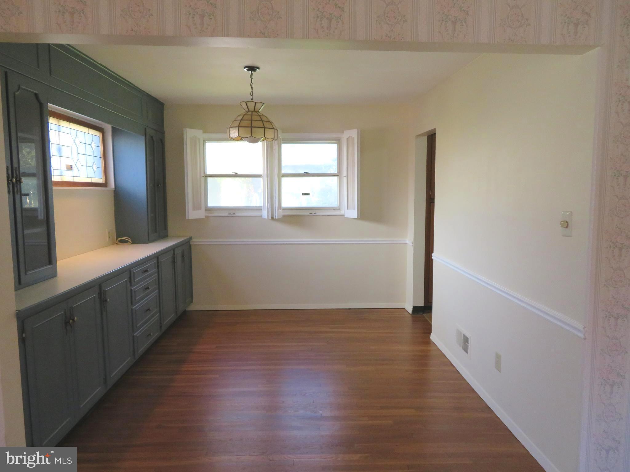 ADELPHI HEIGHTS - Residential