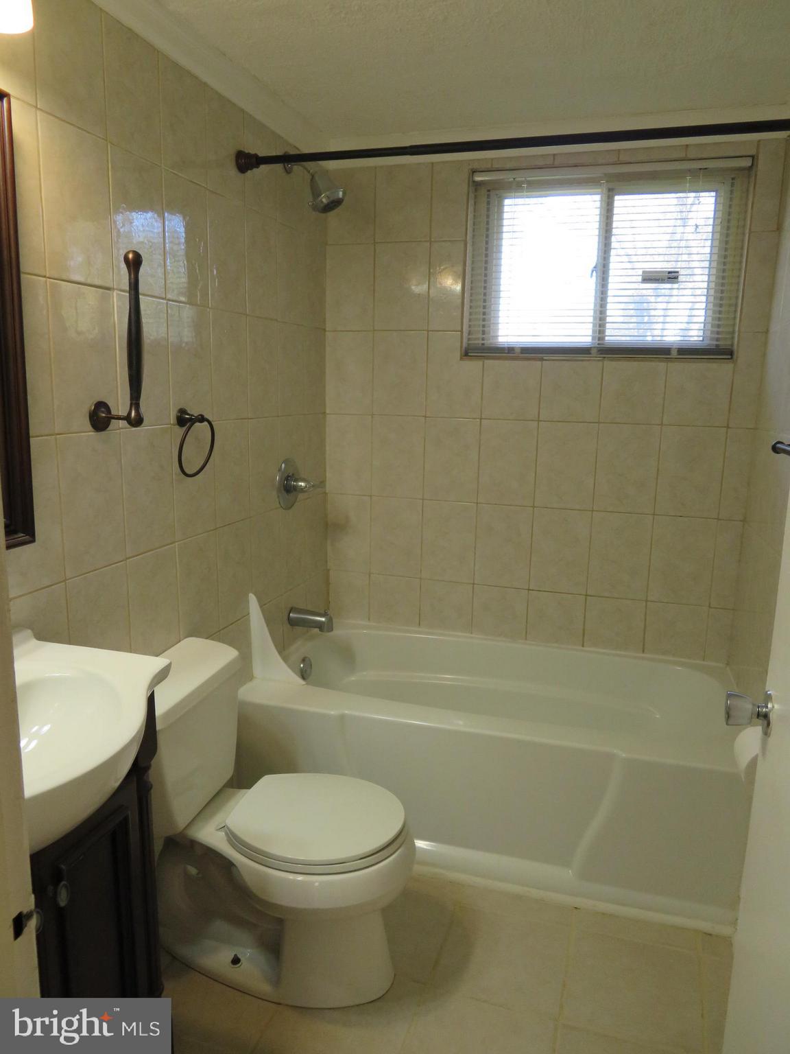 ADELPHI HEIGHTS - Residential