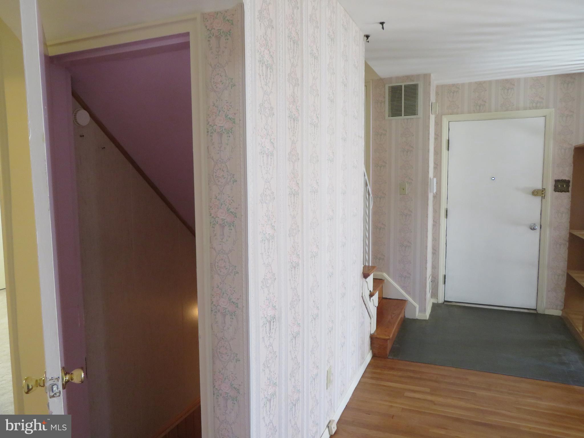 ADELPHI HEIGHTS - Residential