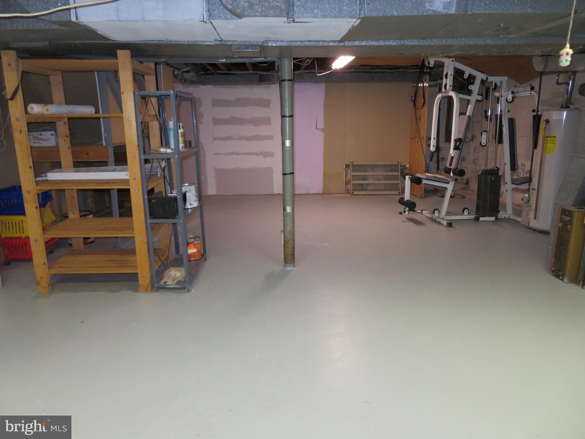 ADELPHI HEIGHTS - Residential