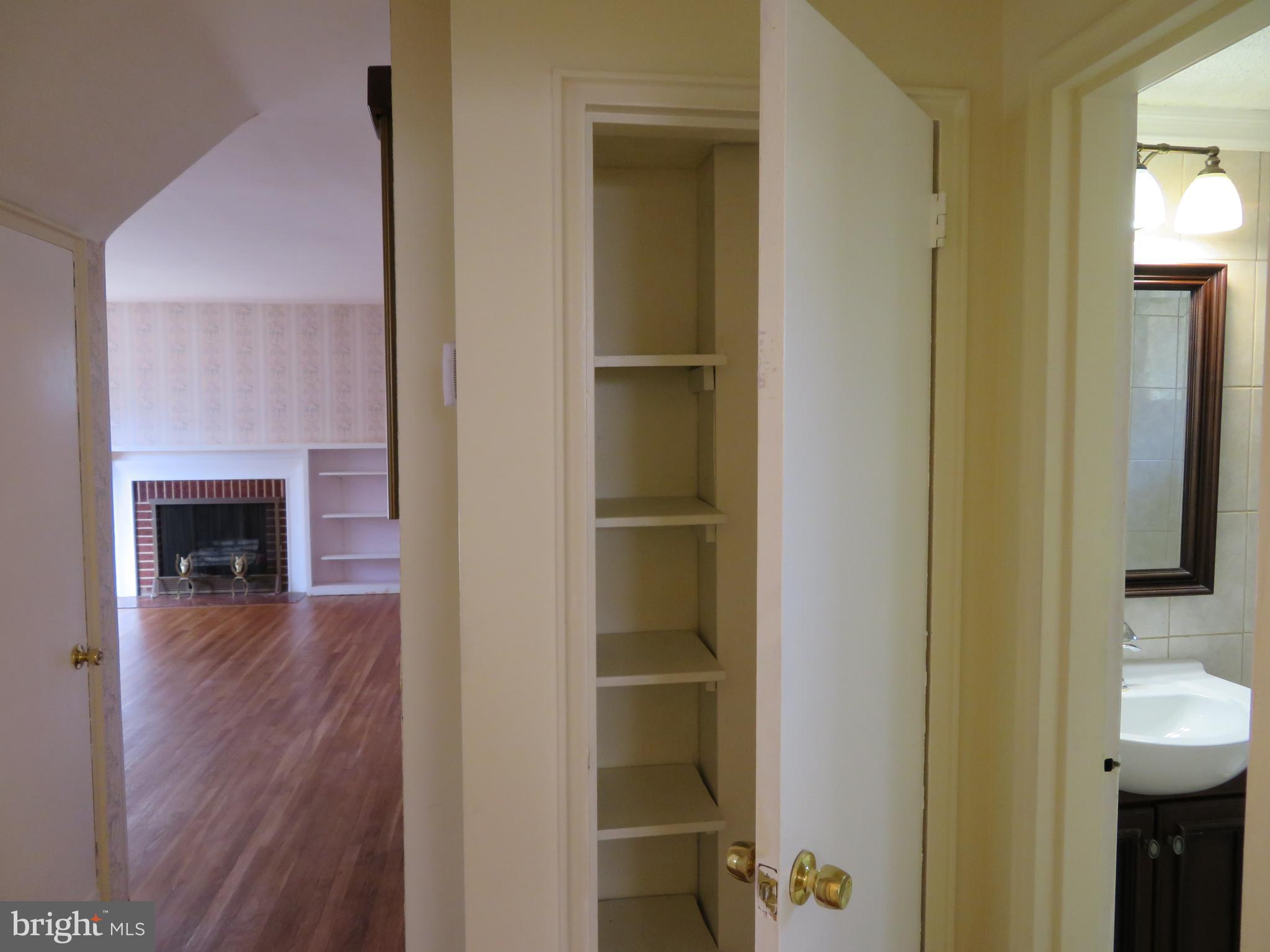 ADELPHI HEIGHTS - Residential