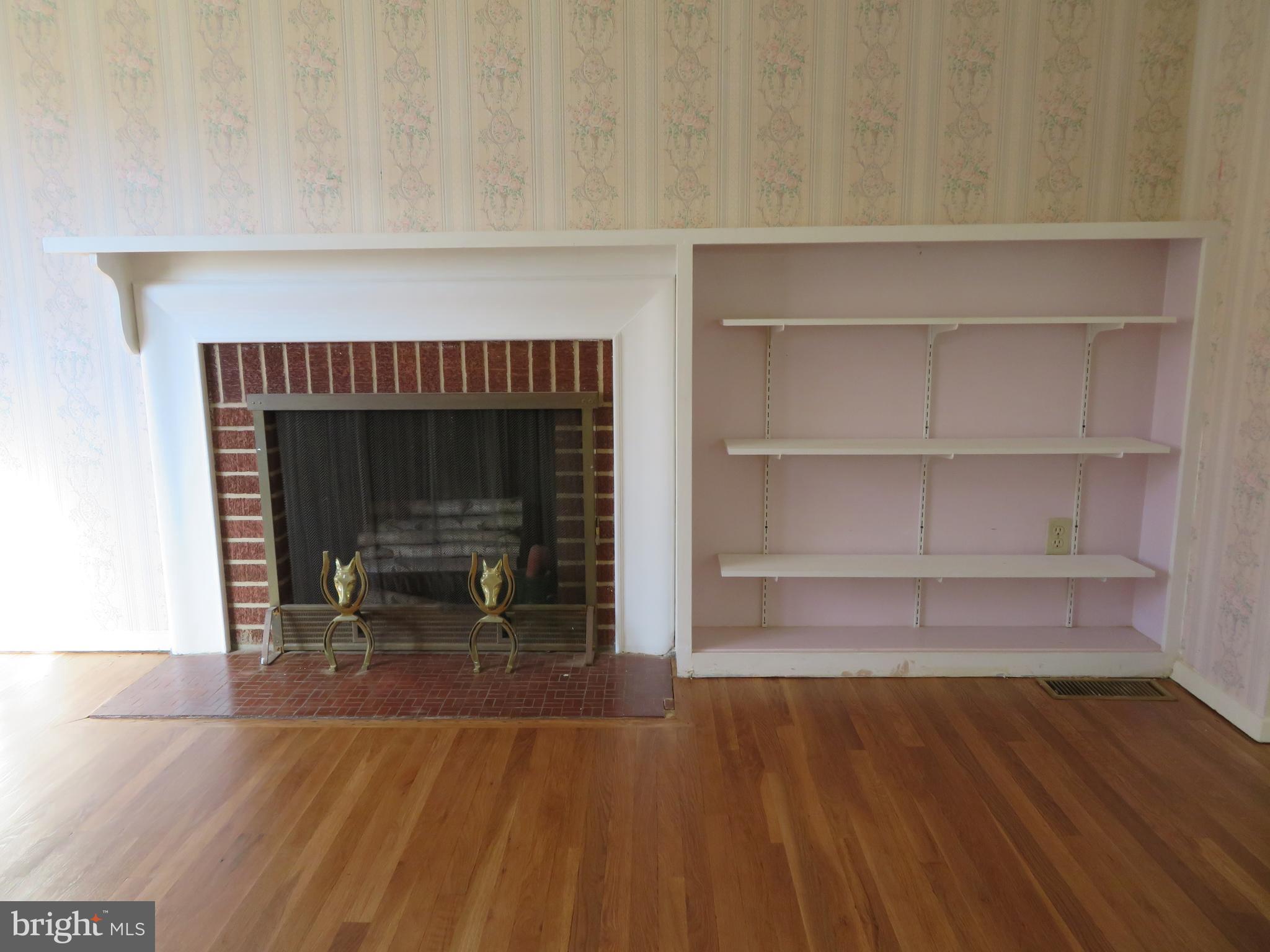 ADELPHI HEIGHTS - Residential