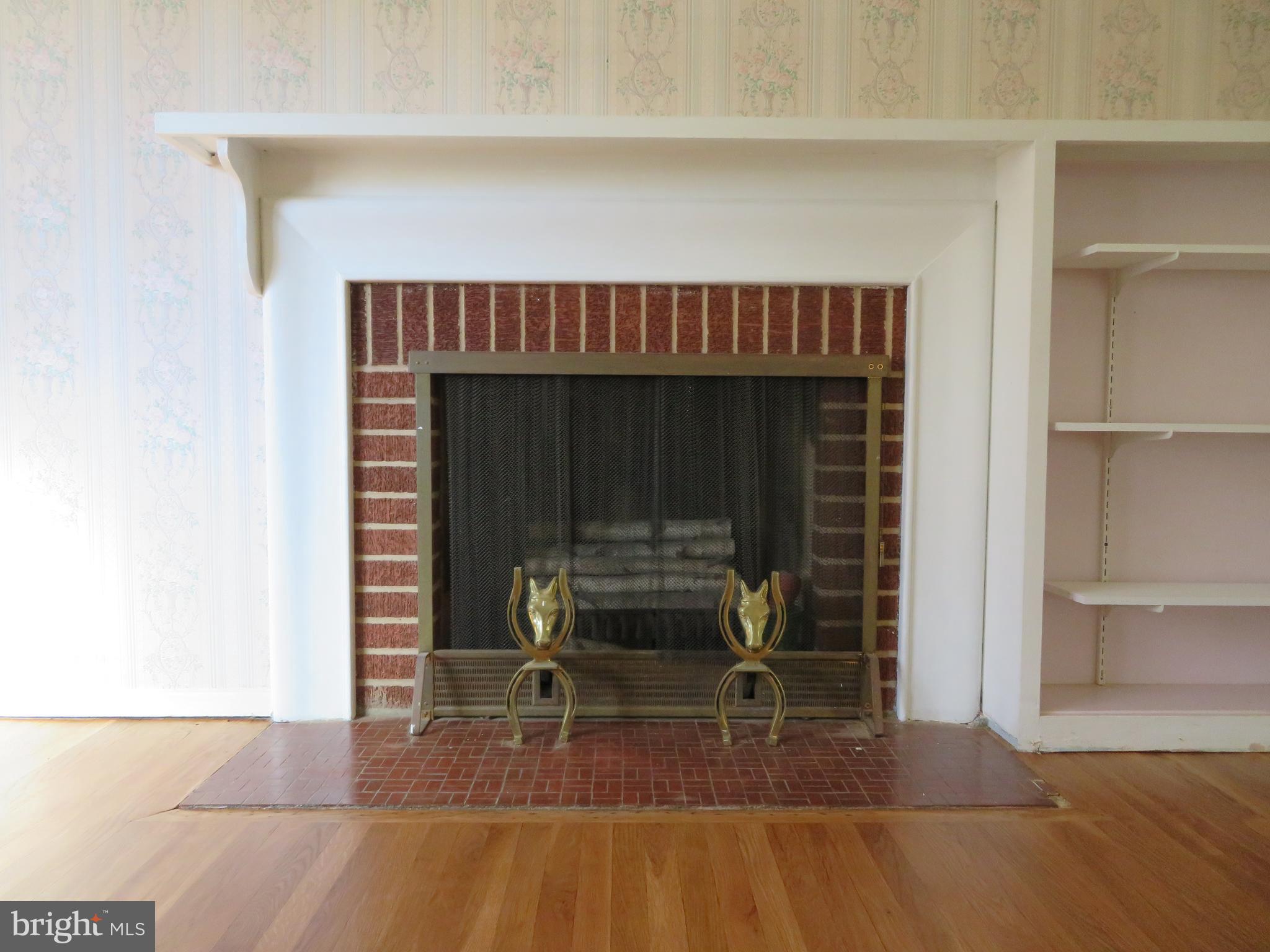 ADELPHI HEIGHTS - Residential